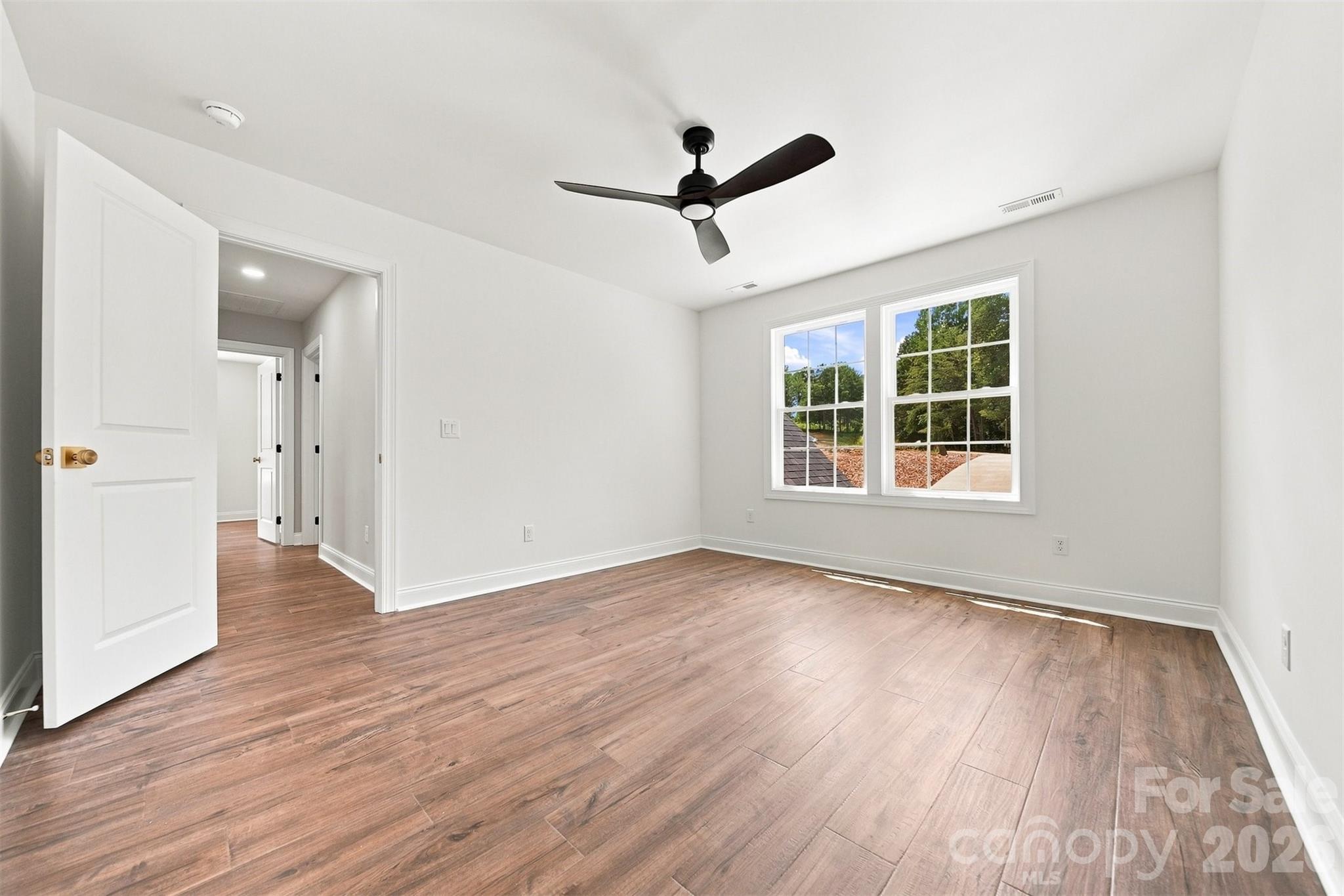 5317 Shoreline Way — Granite Falls