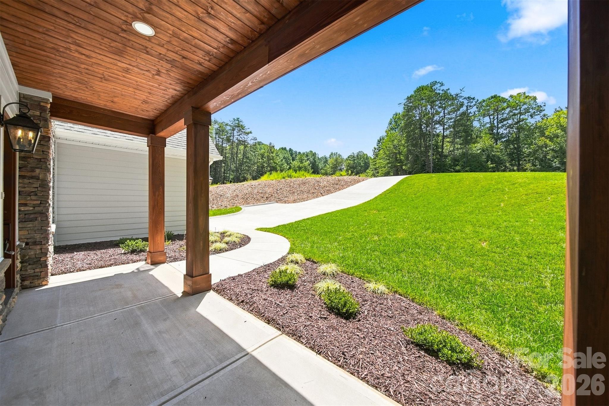 5317 Shoreline Way — Granite Falls