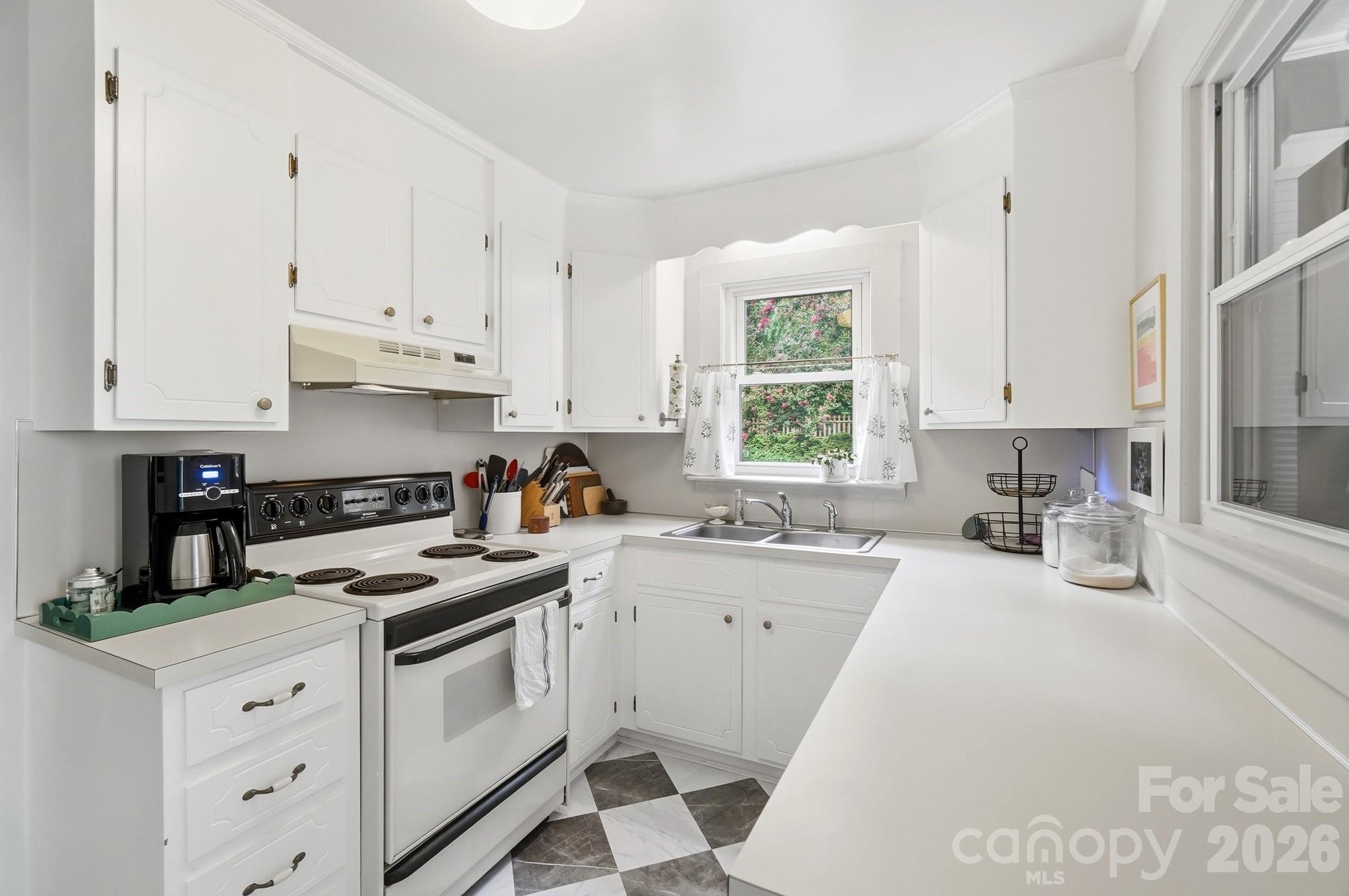 69 Fryling Avenue SW — Concord