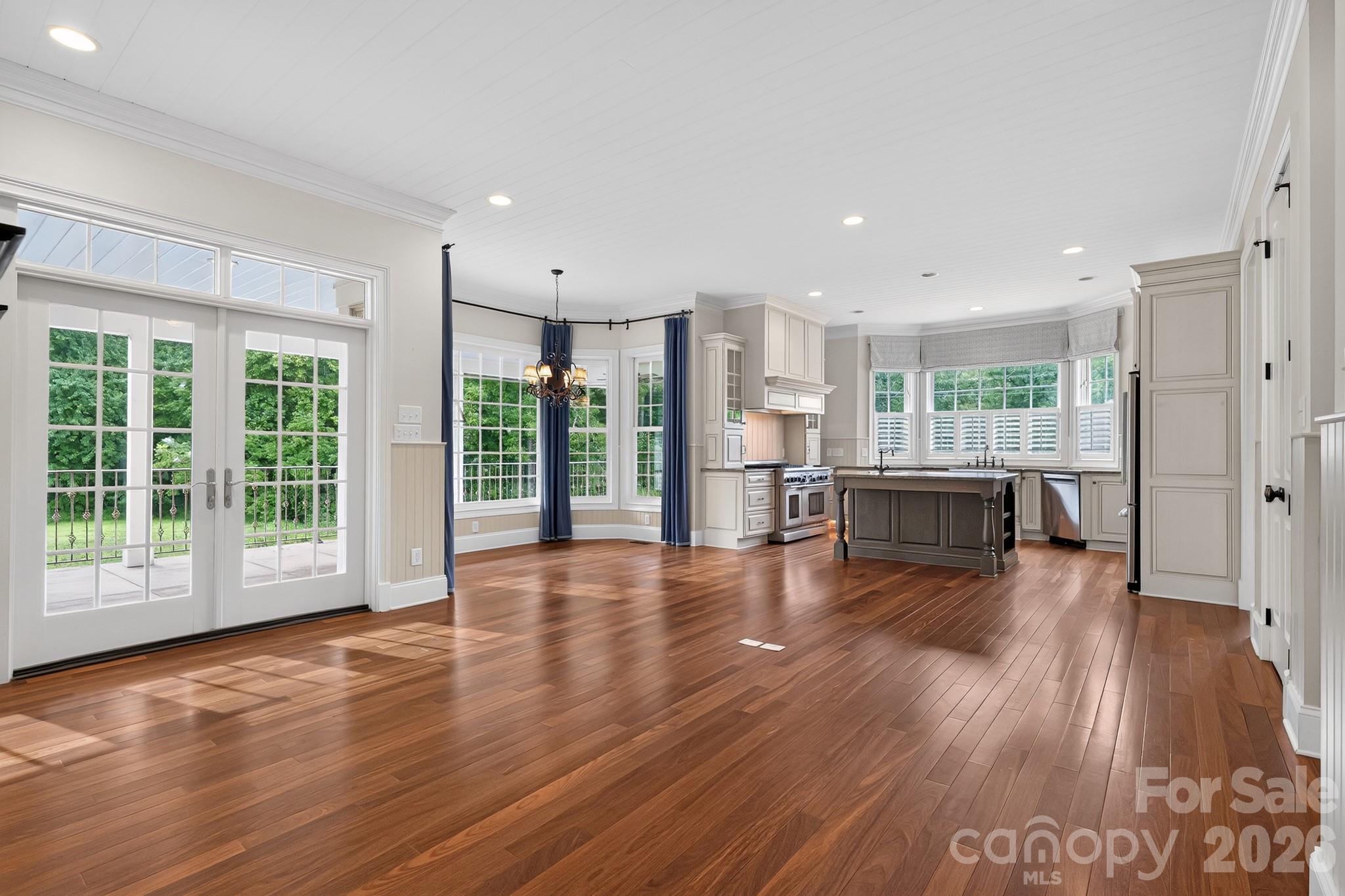 745 Saint Andrews Road — Statesville