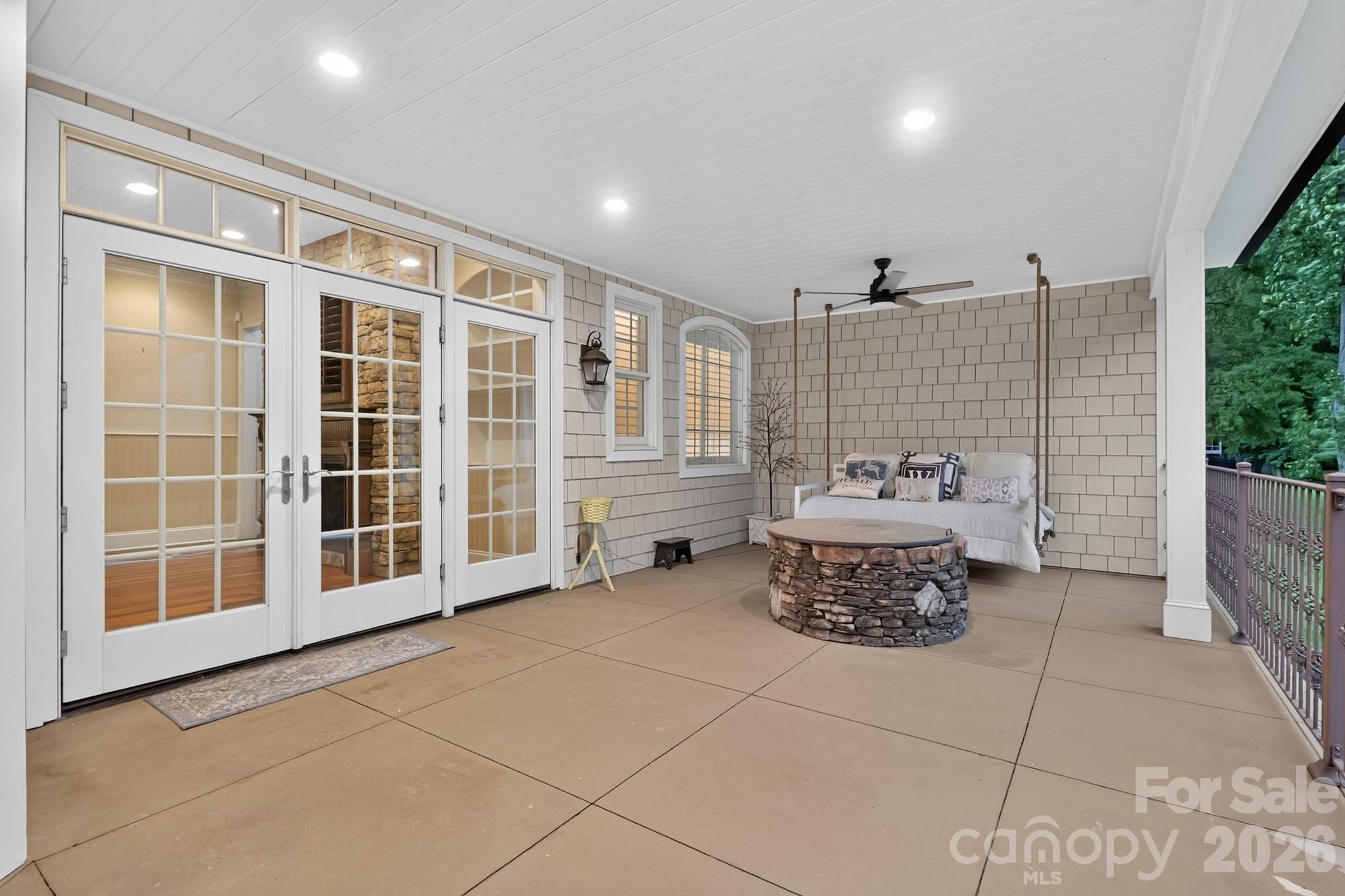 745 Saint Andrews Road — Statesville