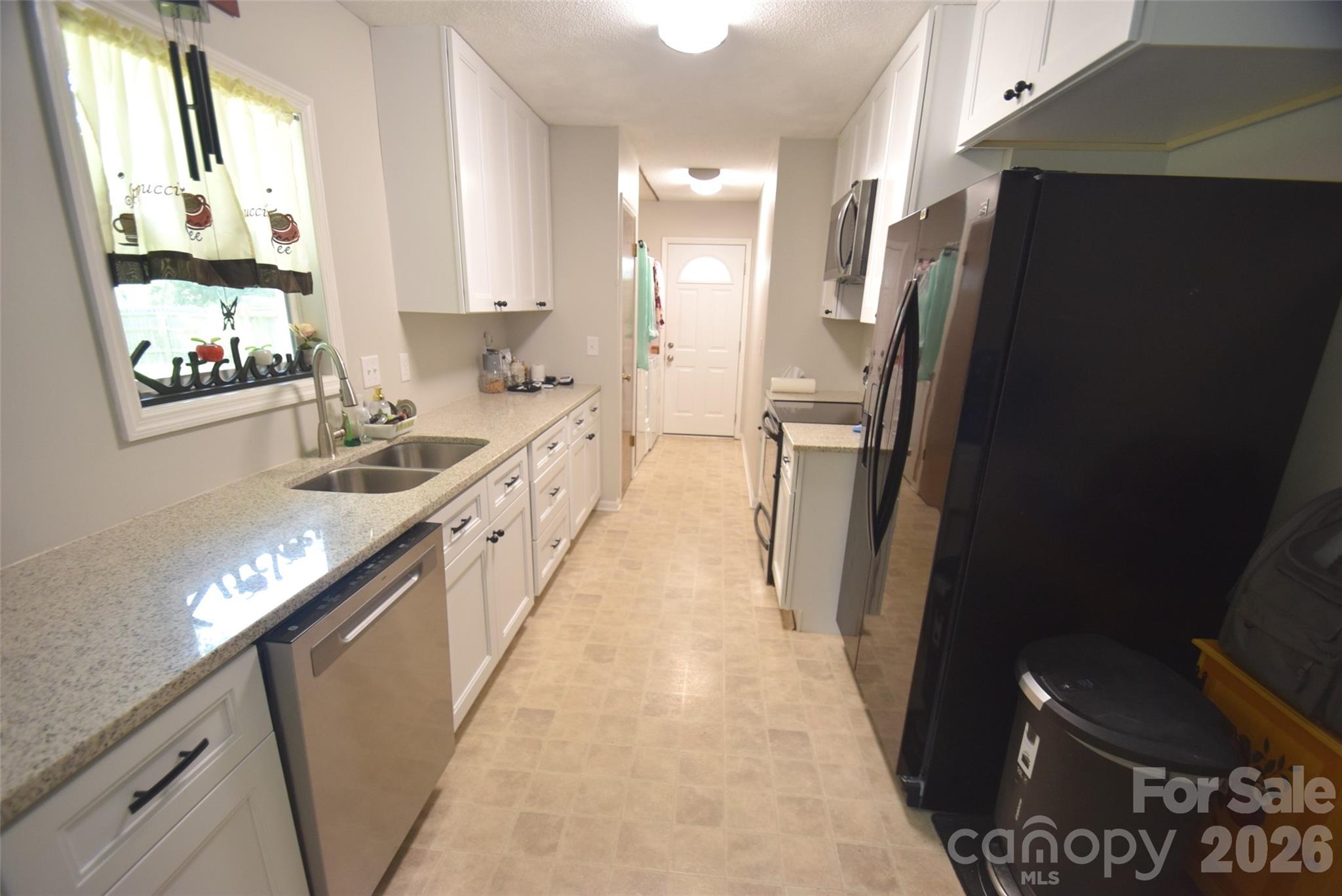 12202 Charing Grove Lane — Charlotte