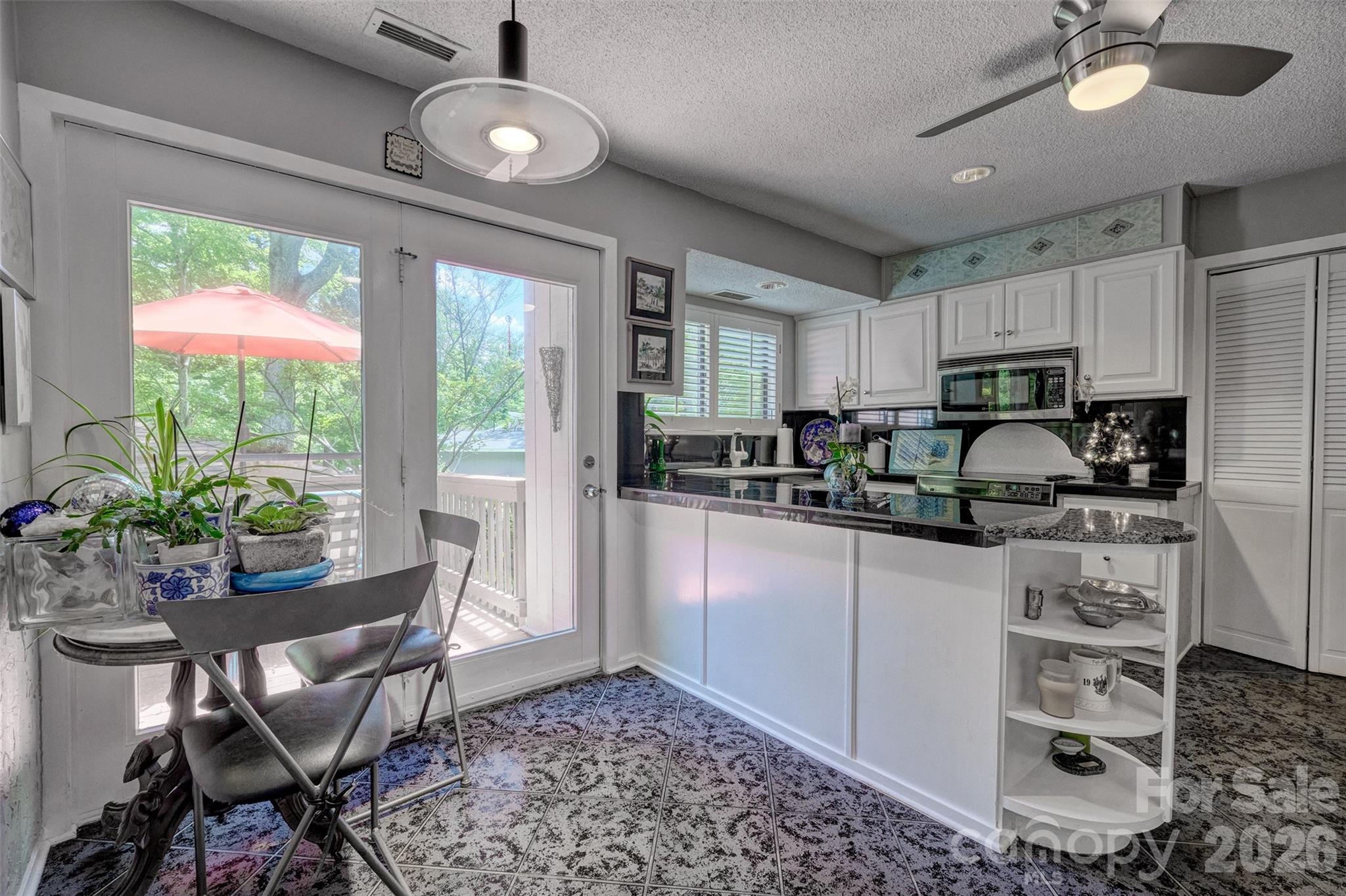 3 King Haigler Chase Street — Lake Wylie