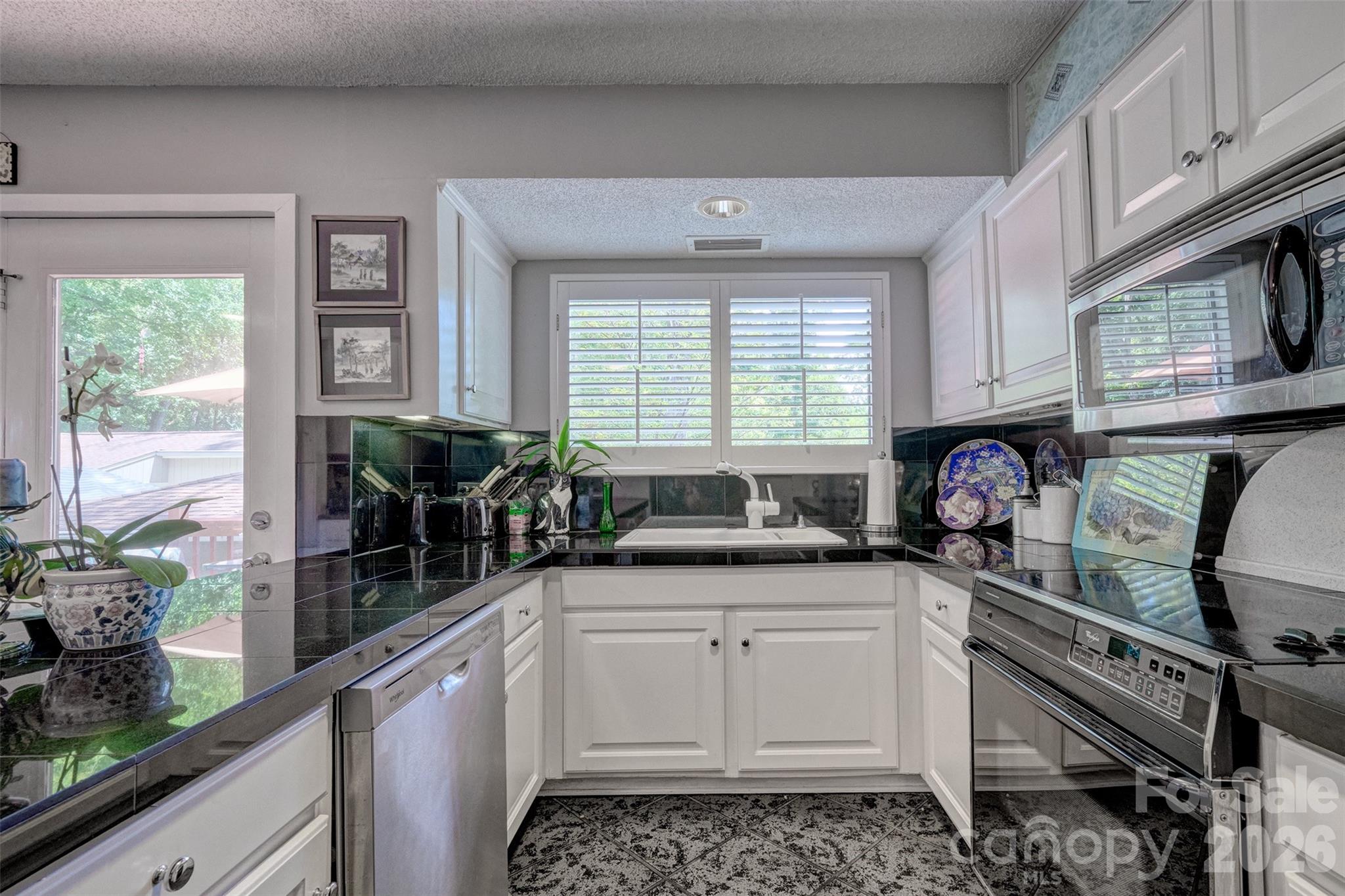 3 King Haigler Chase Street — Lake Wylie