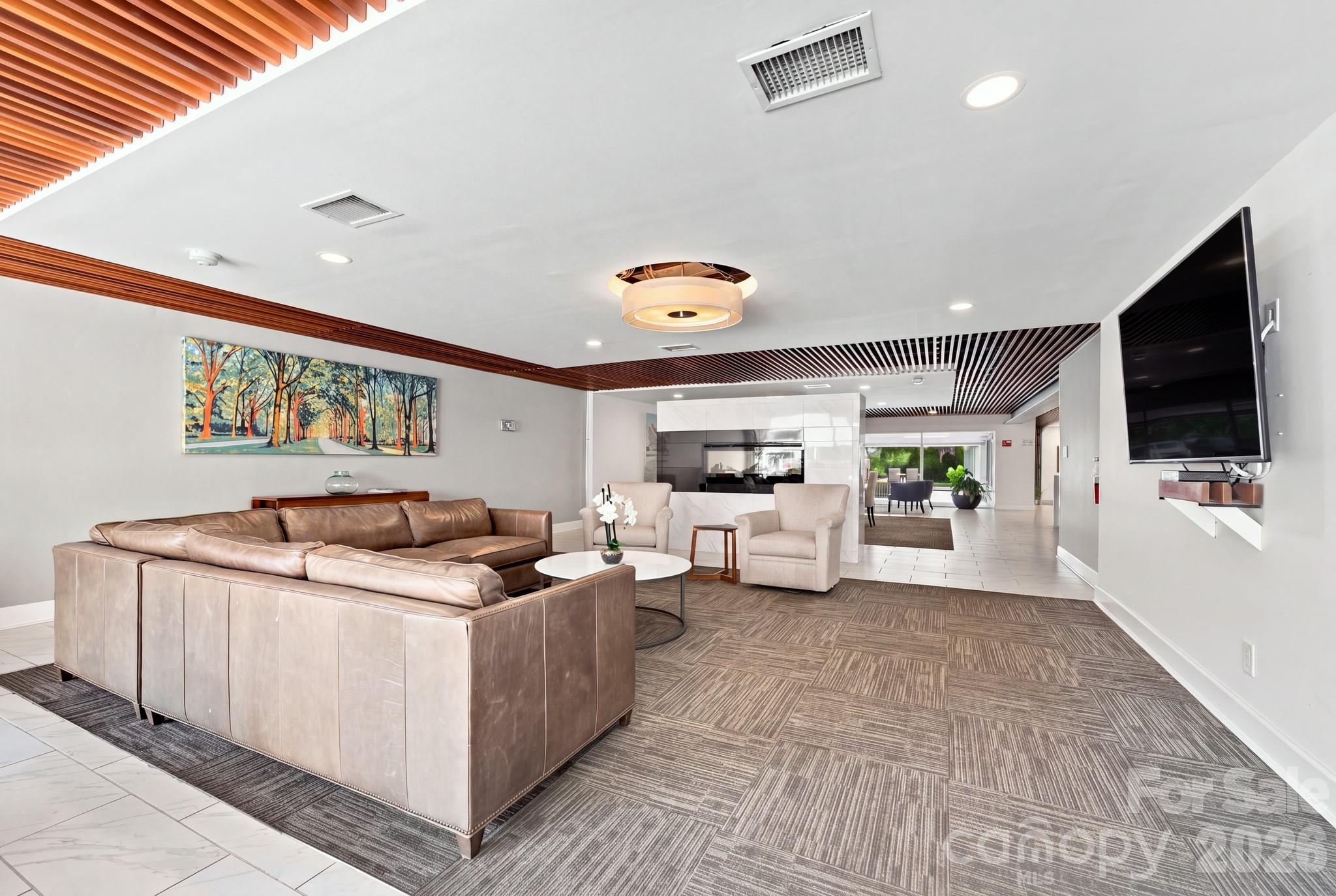 1323 Queens Road #419 — Charlotte
