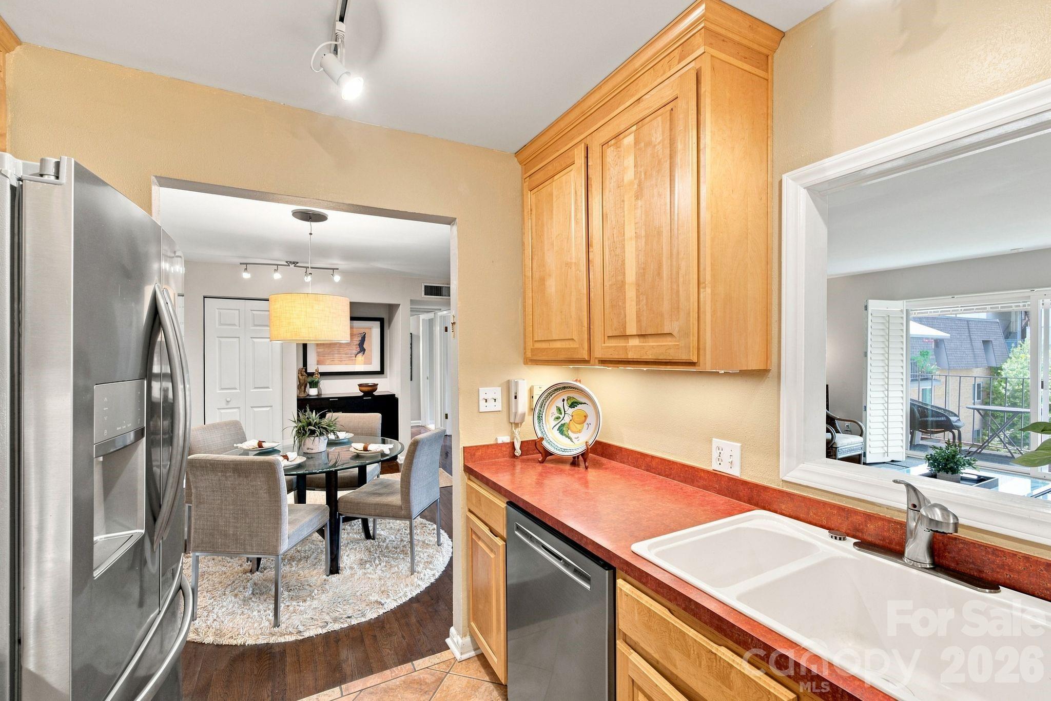 1323 Queens Road #419 — Charlotte
