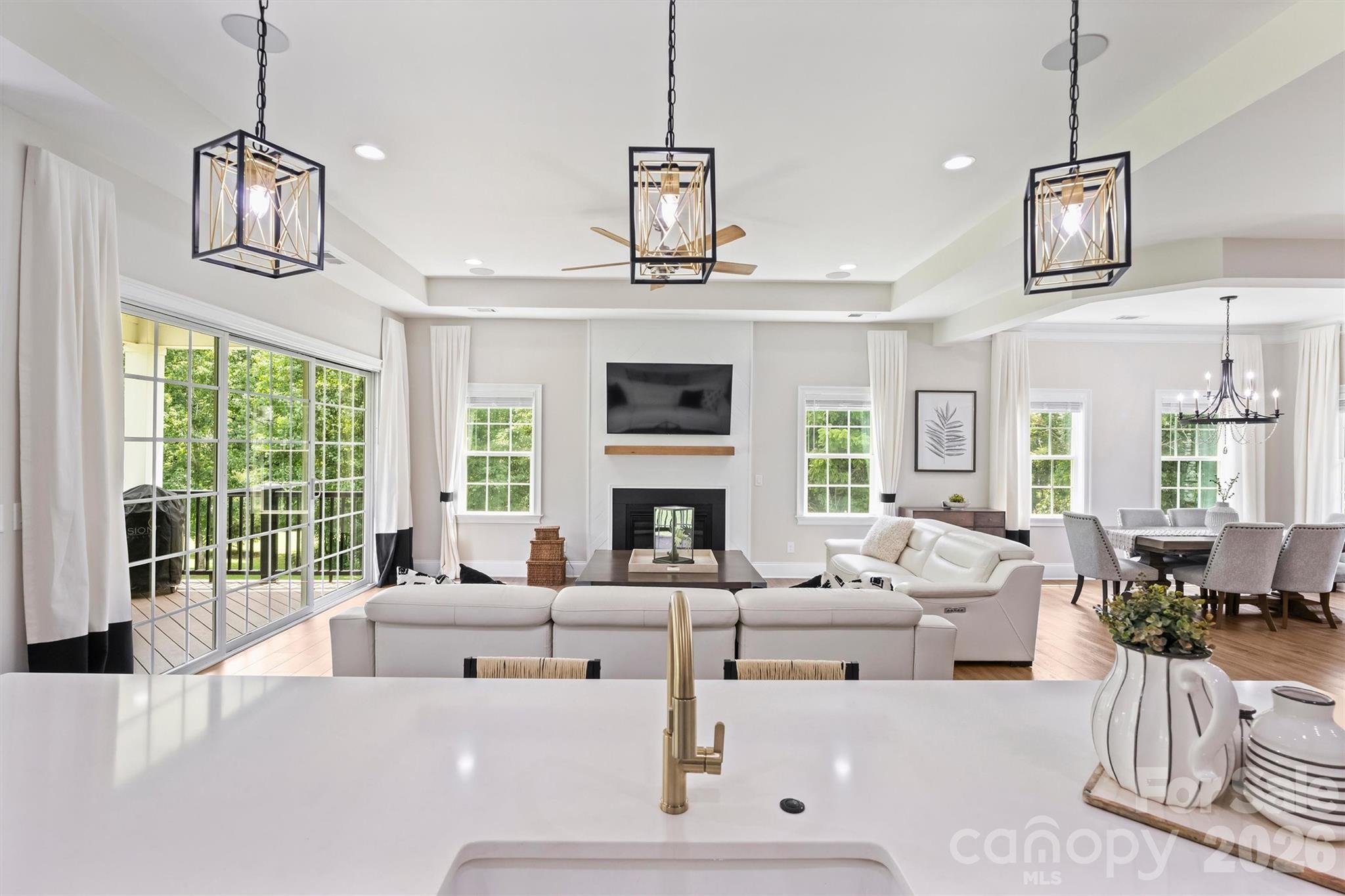 10542 Sweethaven Lane — Harrisburg