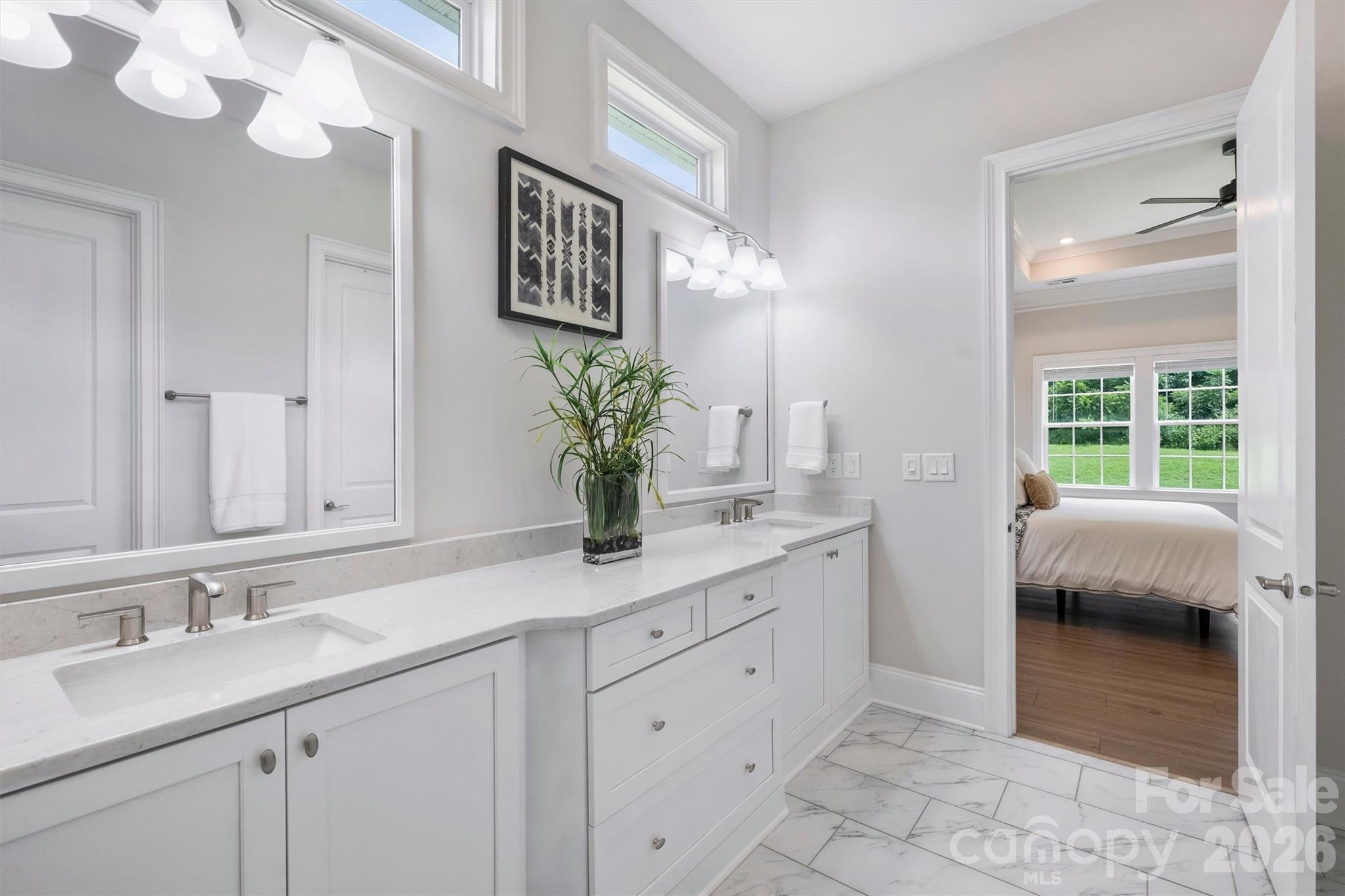 10542 Sweethaven Lane — Harrisburg