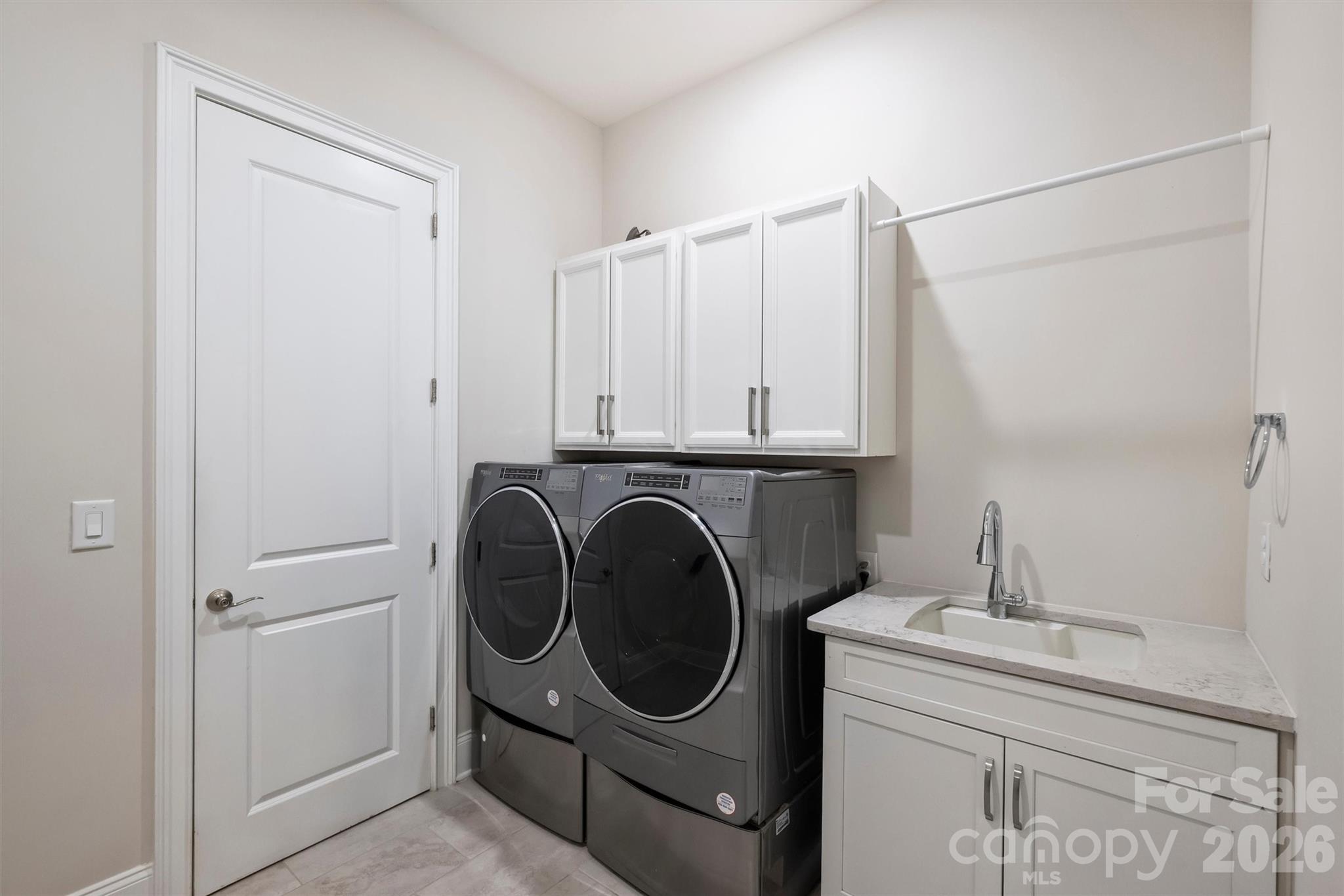 10542 Sweethaven Lane — Harrisburg