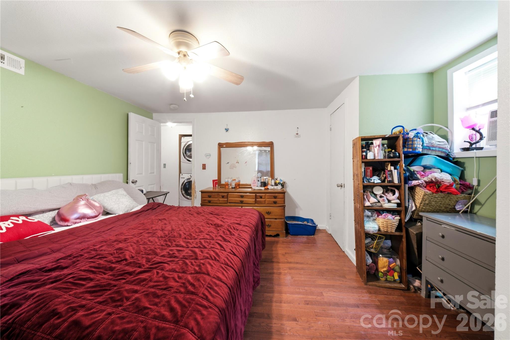 307 Beverly Avenue — Hendersonville