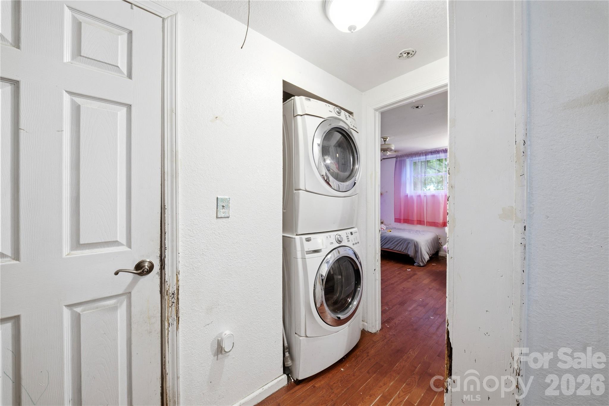 307 Beverly Avenue — Hendersonville
