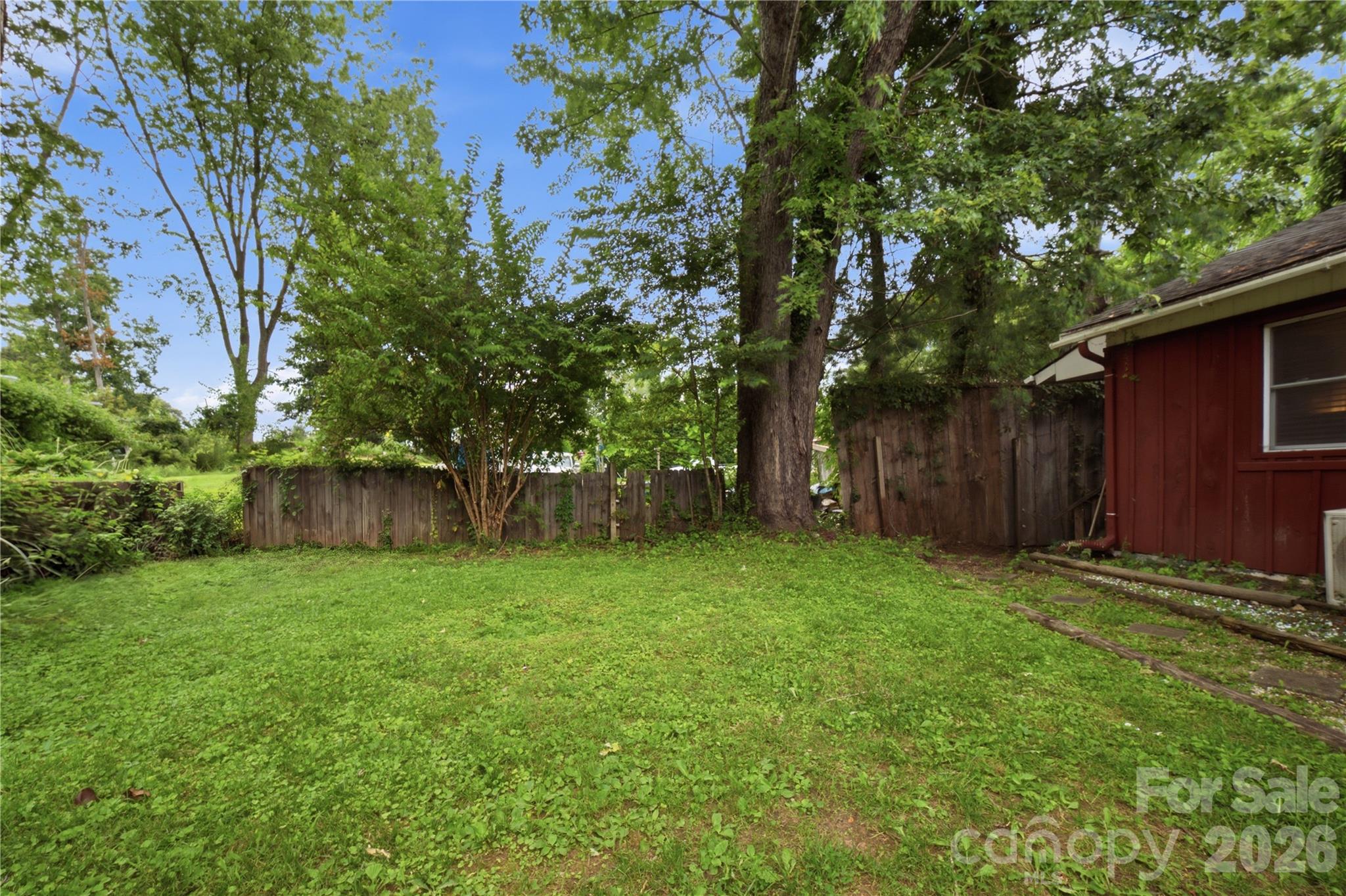 307 Beverly Avenue — Hendersonville