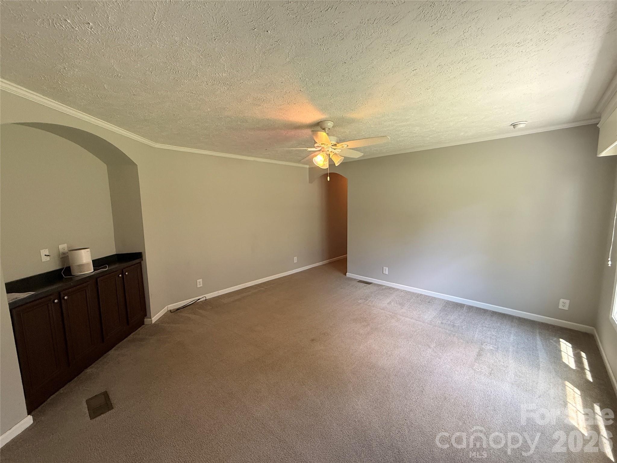 166 Albert Drive — Flat Rock