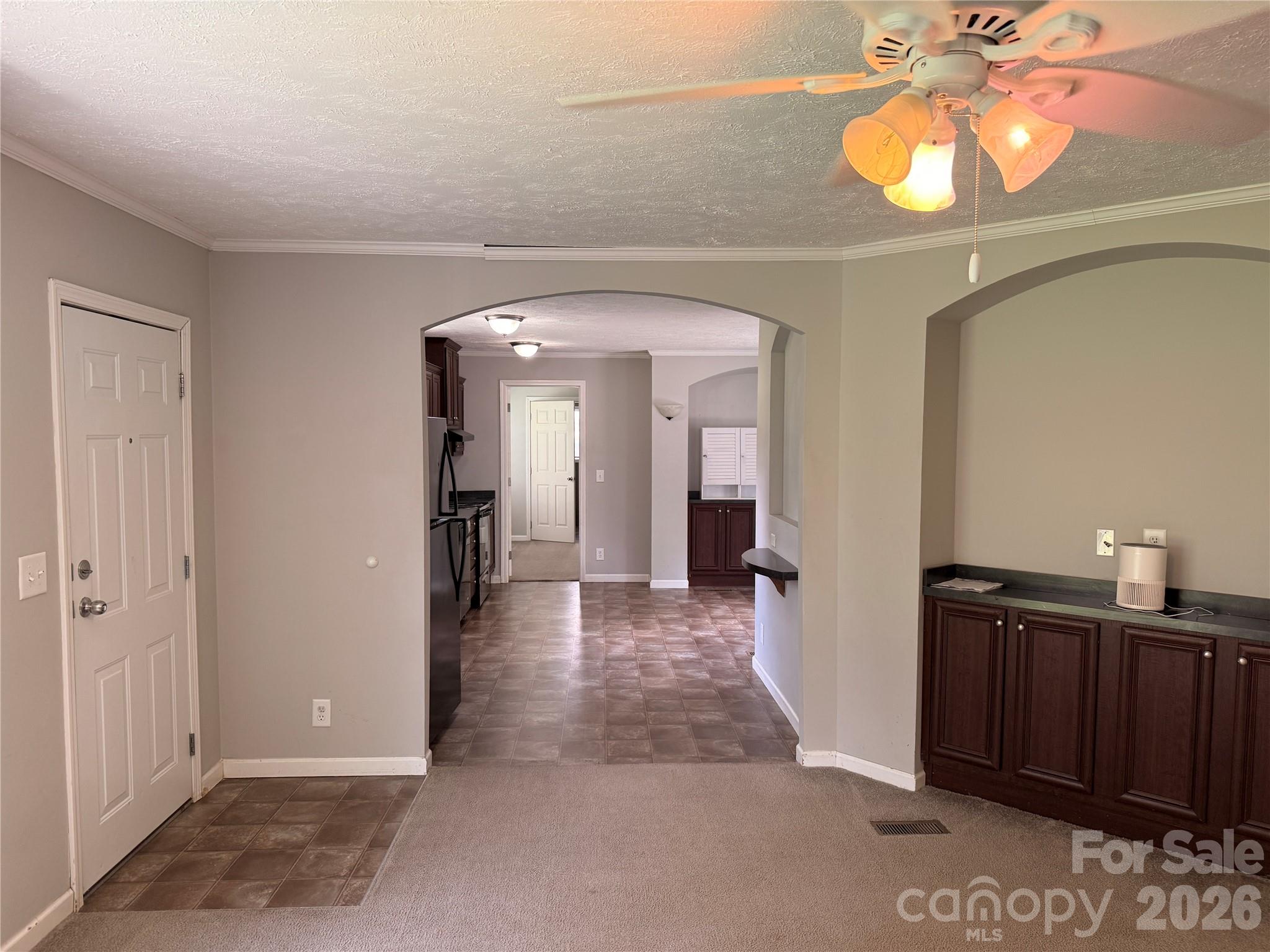166 Albert Drive — Flat Rock