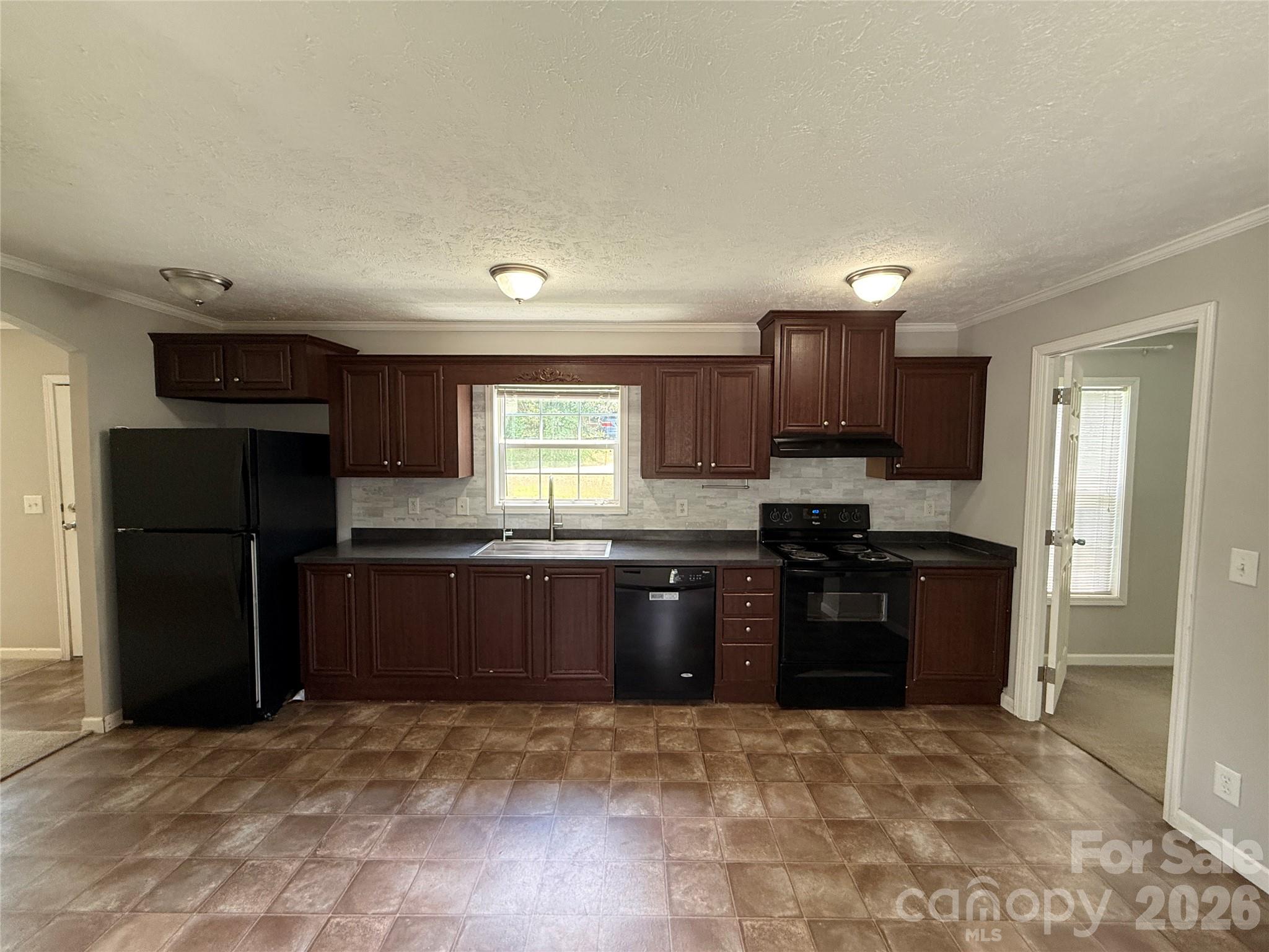 166 Albert Drive — Flat Rock