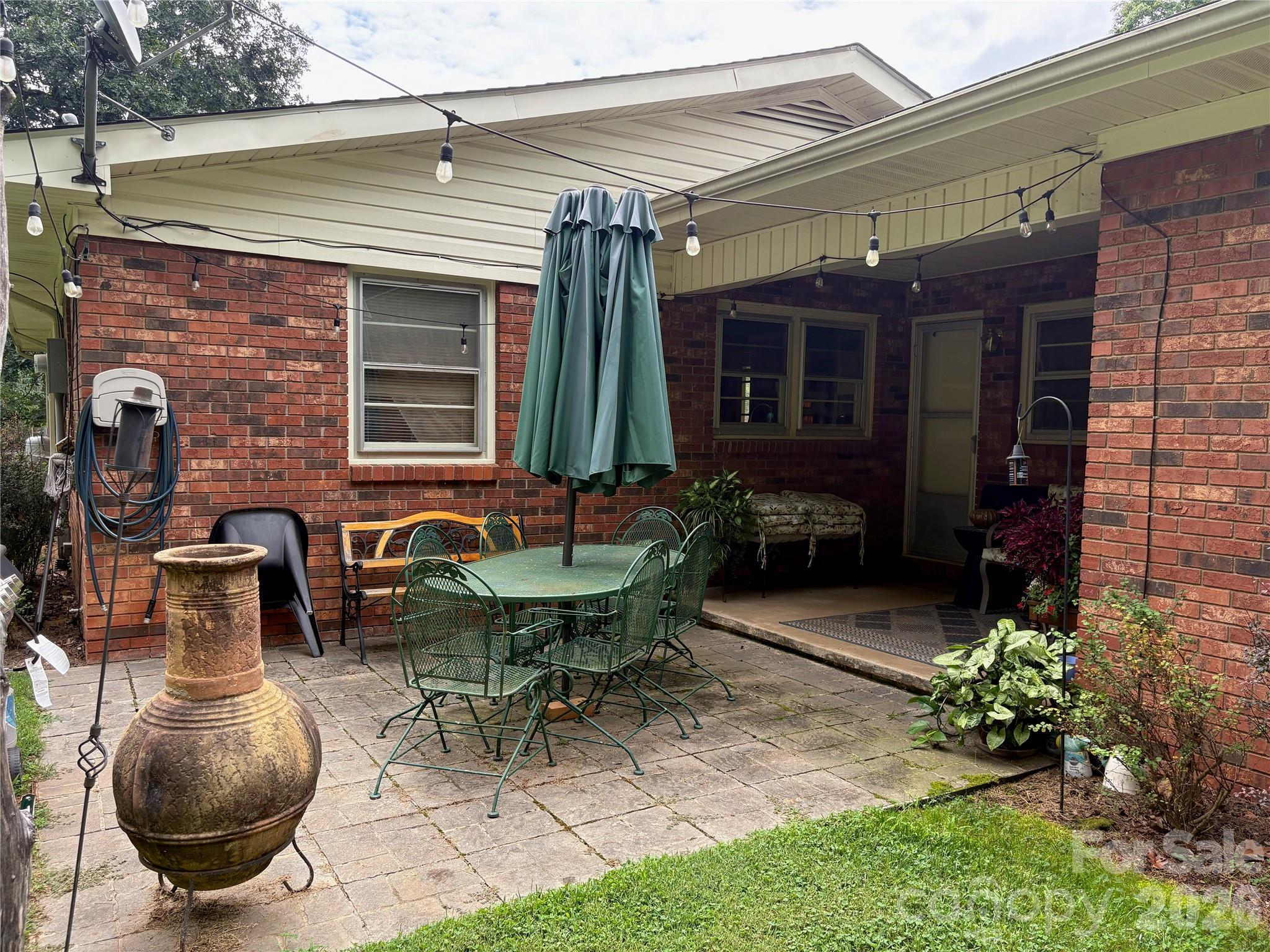 11 Thornberry Drive — Alexander