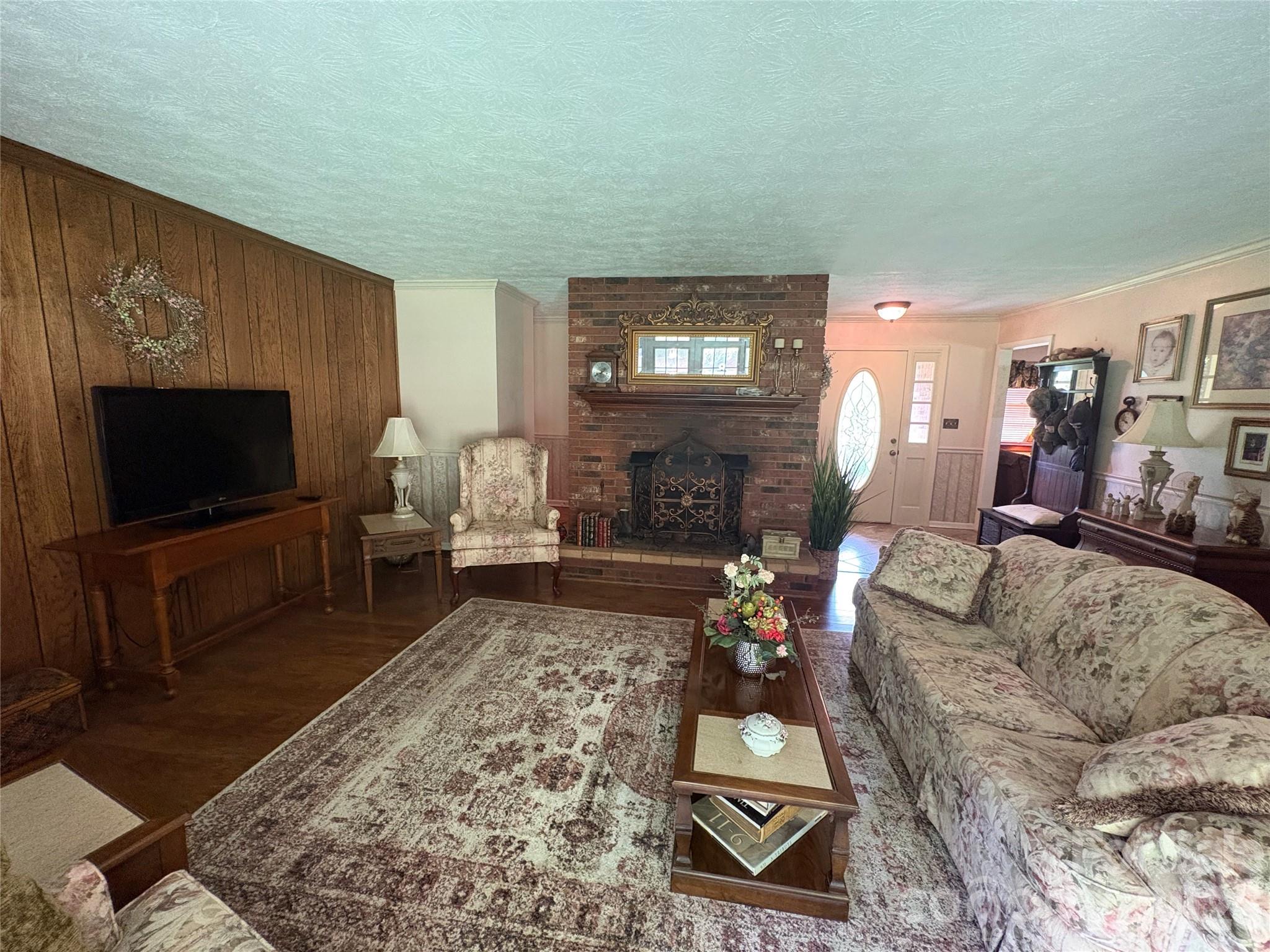 11 Thornberry Drive — Alexander