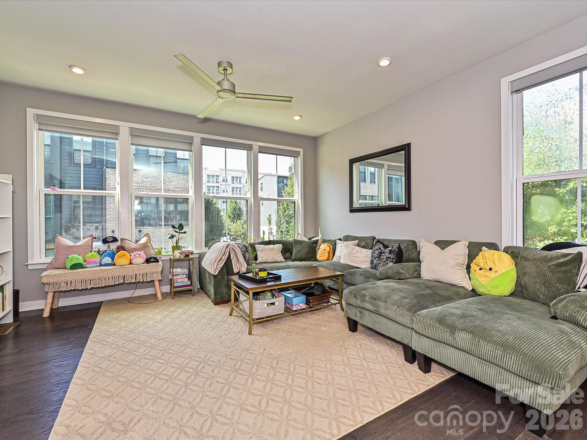 143 Music Hall Way — Charlotte