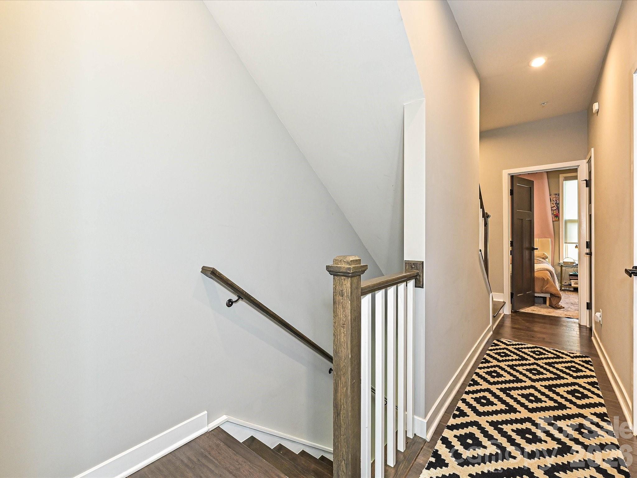 143 Music Hall Way — Charlotte