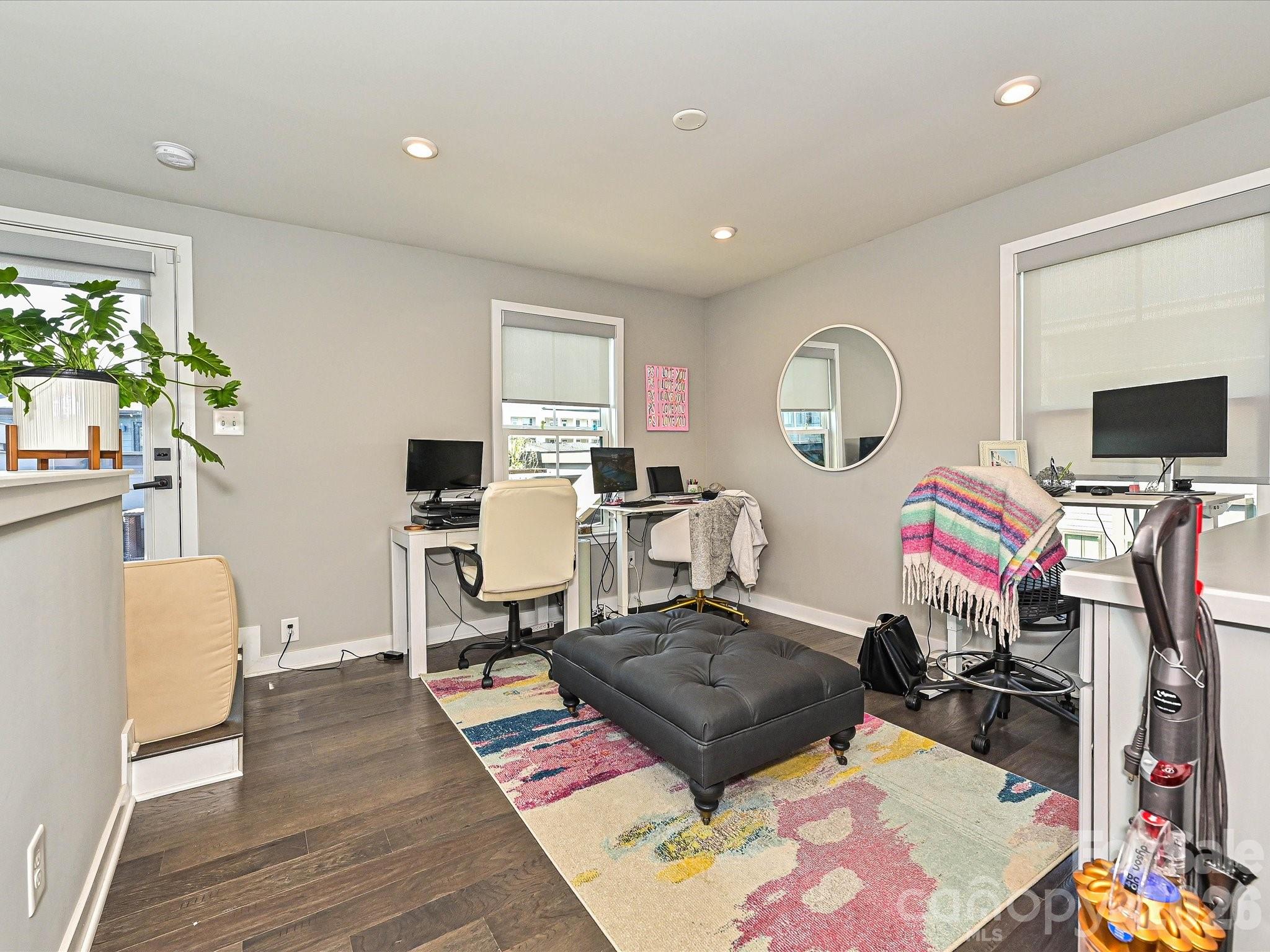 143 Music Hall Way — Charlotte