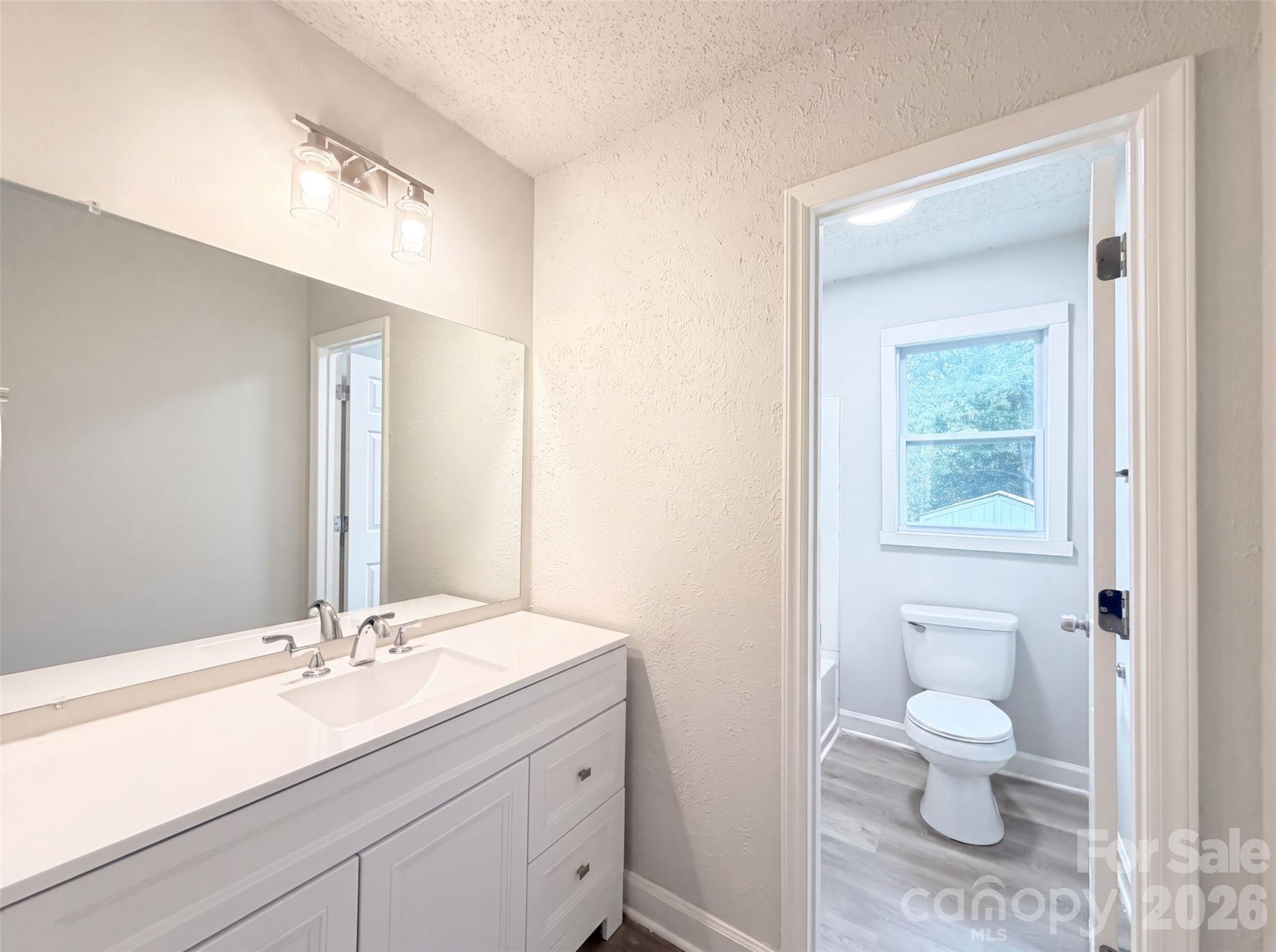 8822 Hunter Green Lane — Charlotte
