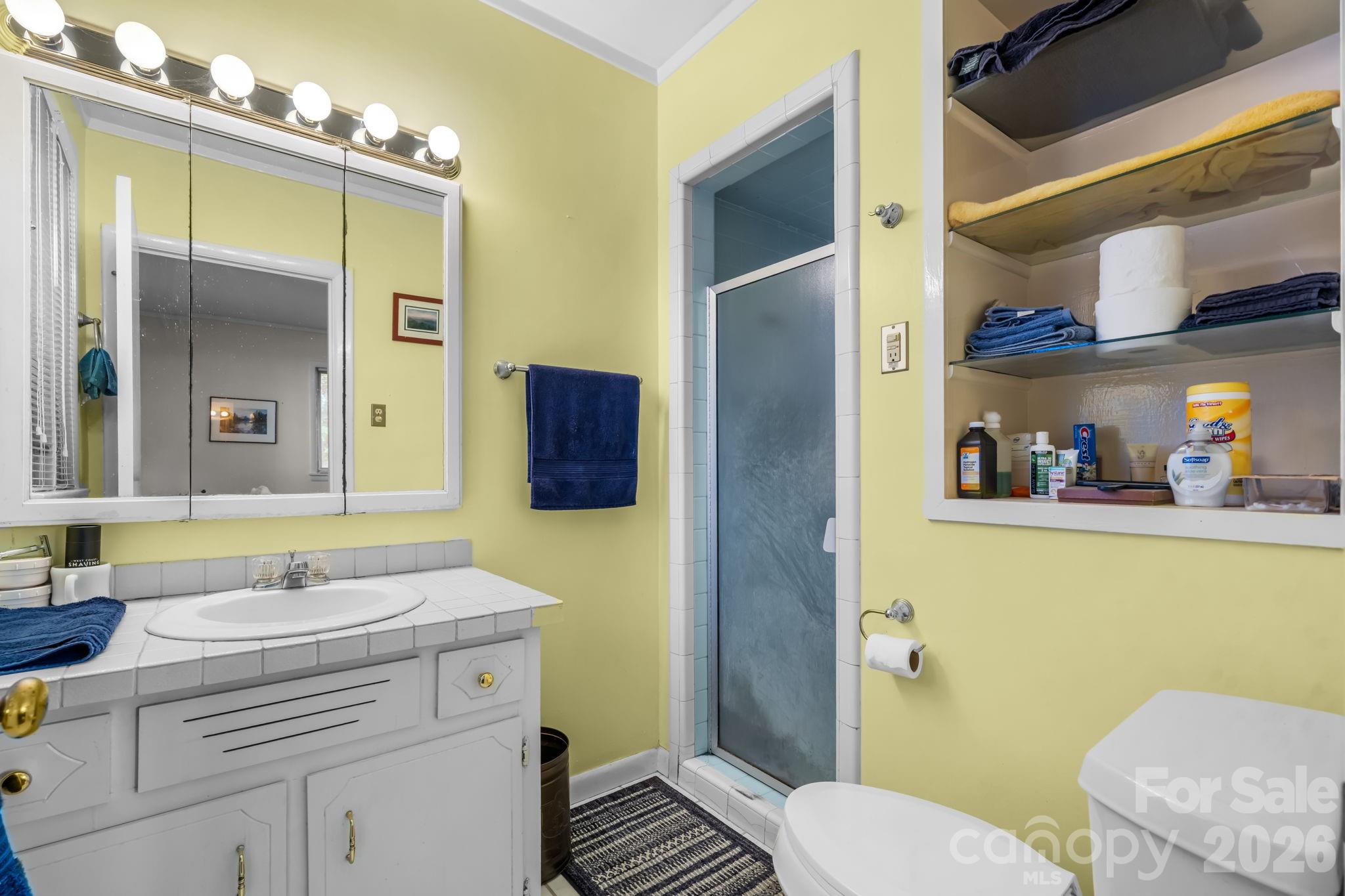 219 West Park Drive — Morganton