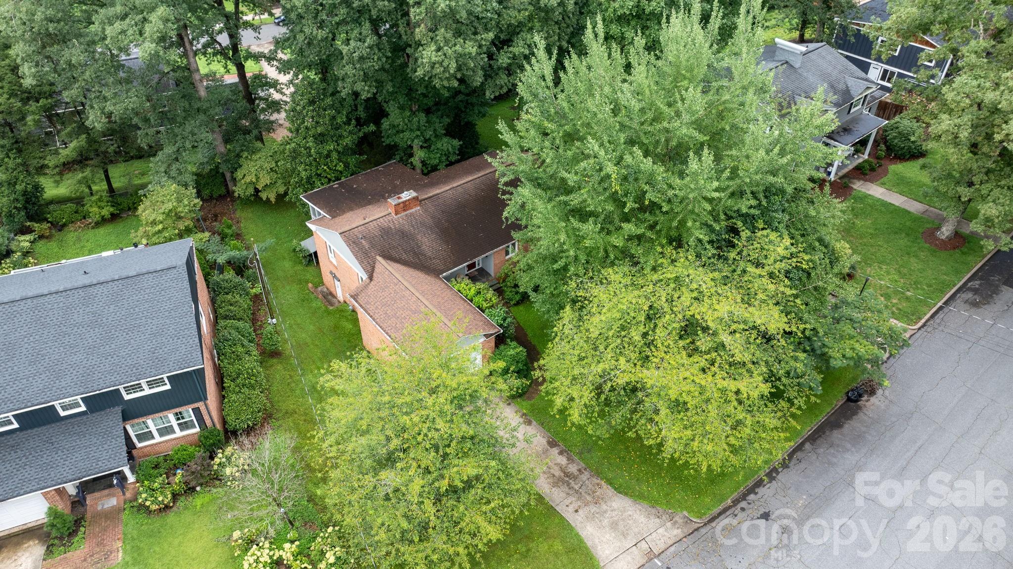 219 West Park Drive — Morganton