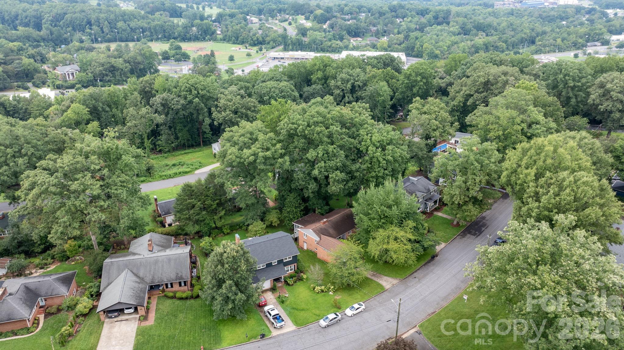 219 West Park Drive — Morganton