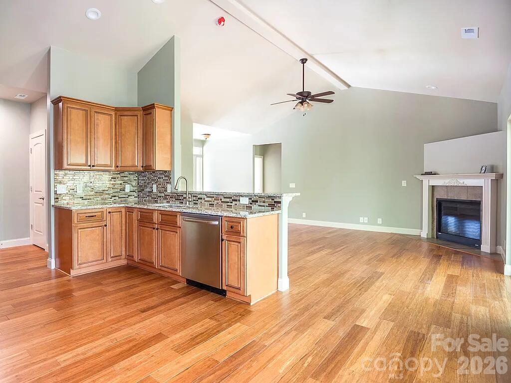 17410 Green Hill Road — Charlotte