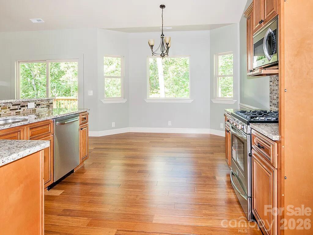 17410 Green Hill Road — Charlotte