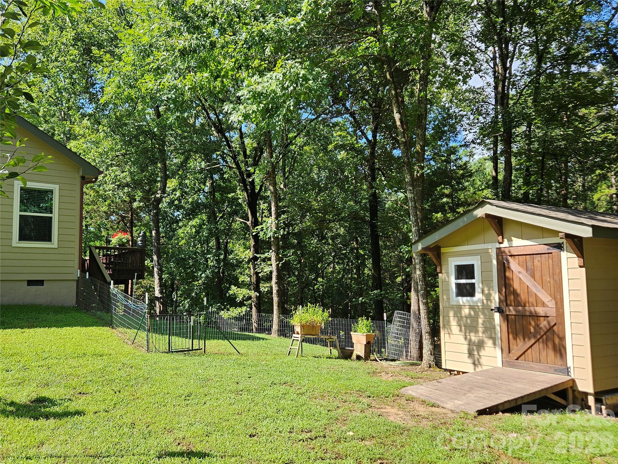 17410 Green Hill Road — Charlotte