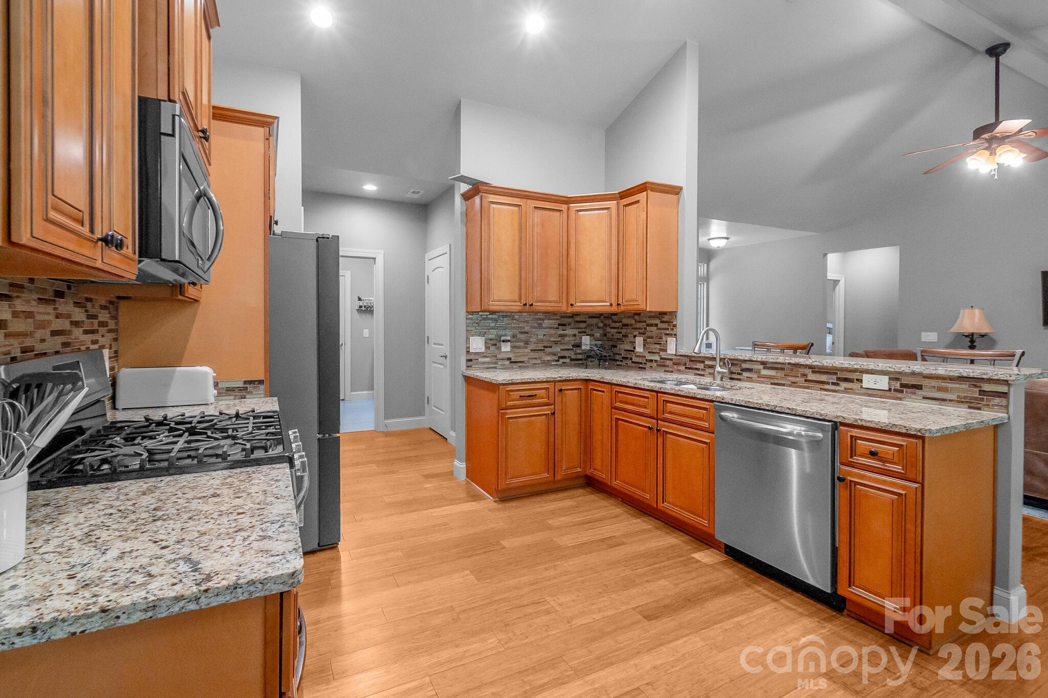 17410 Green Hill Road — Charlotte