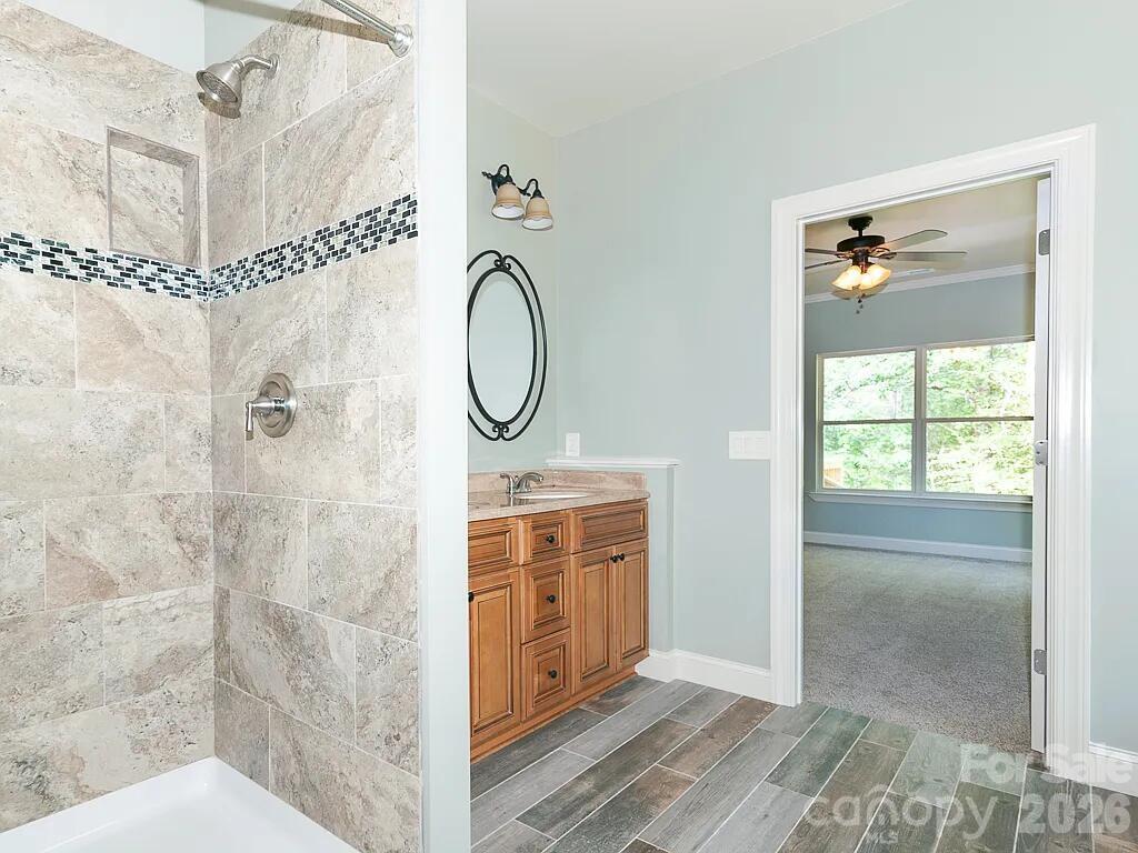 17410 Green Hill Road — Charlotte