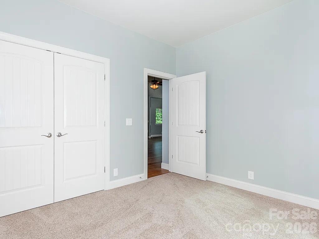 17410 Green Hill Road — Charlotte