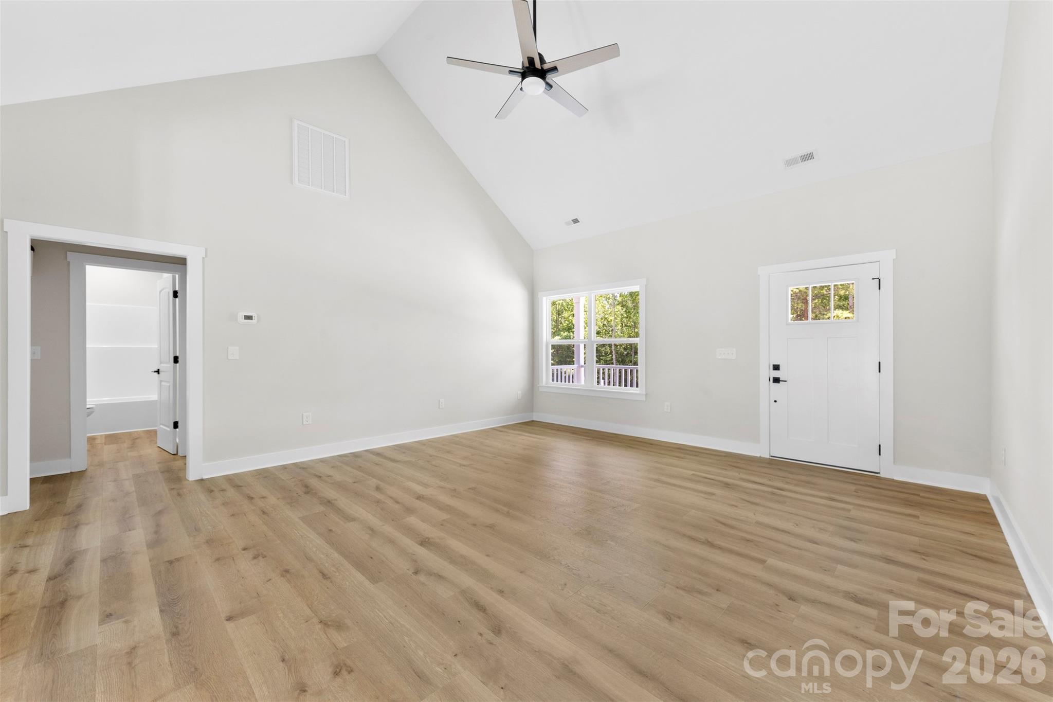 105 Darvee Road — Blacksburg