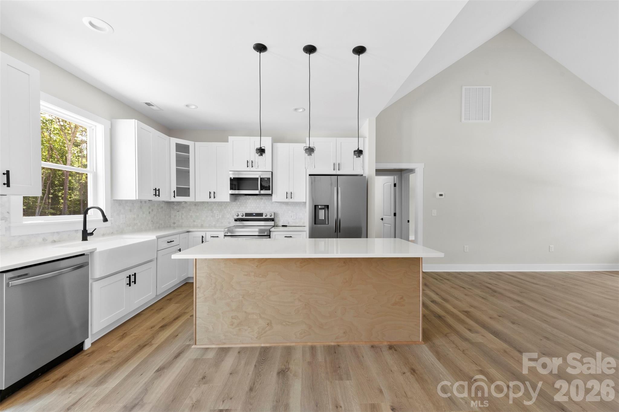 105 Darvee Road — Blacksburg