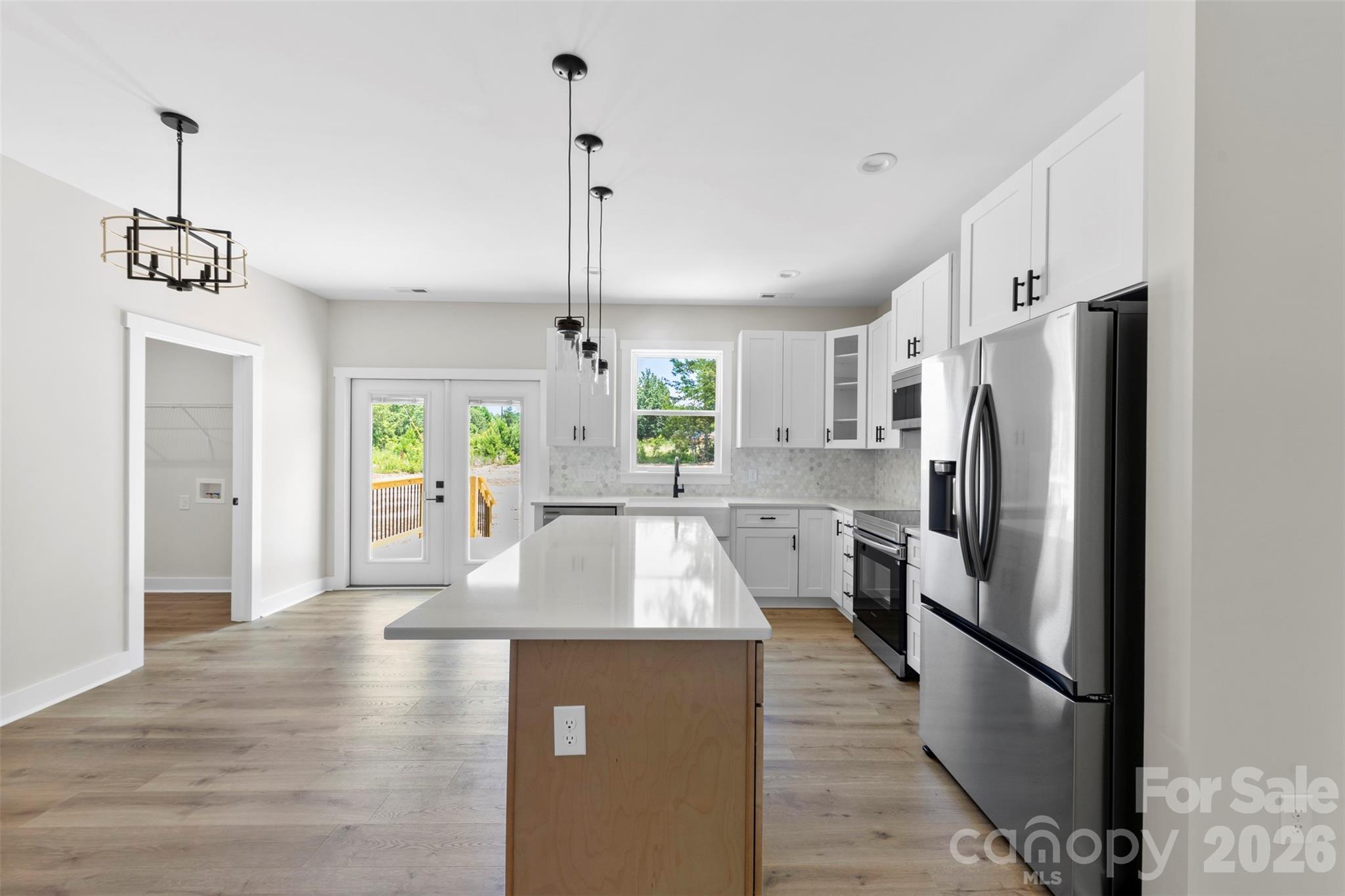 105 Darvee Road — Blacksburg