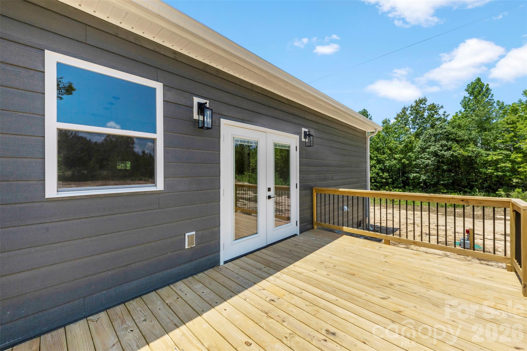 105 Darvee Road — Blacksburg