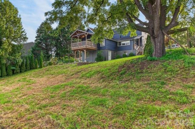 403 SW Spruce Street SW — Lenoir