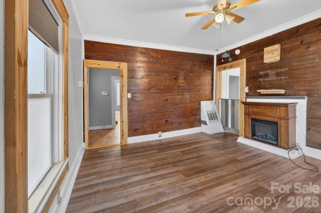 403 SW Spruce Street SW — Lenoir