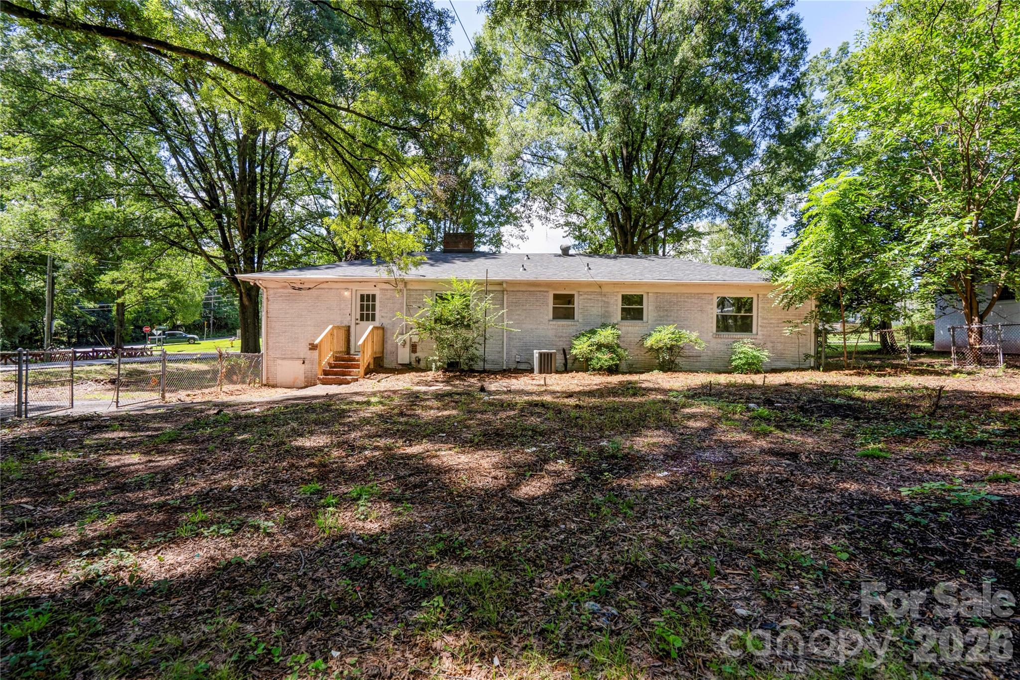 6109 Robinson Church Road — Charlotte