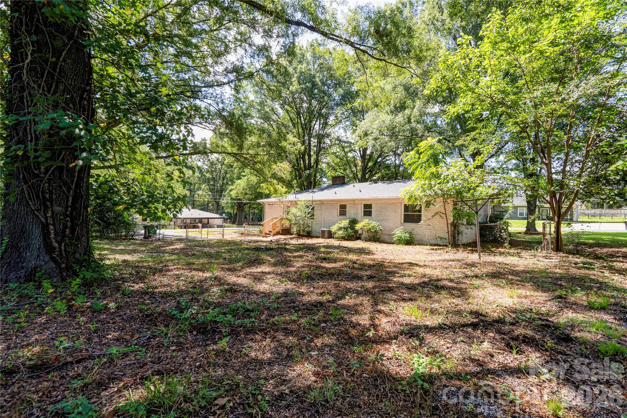 6109 Robinson Church Road — Charlotte