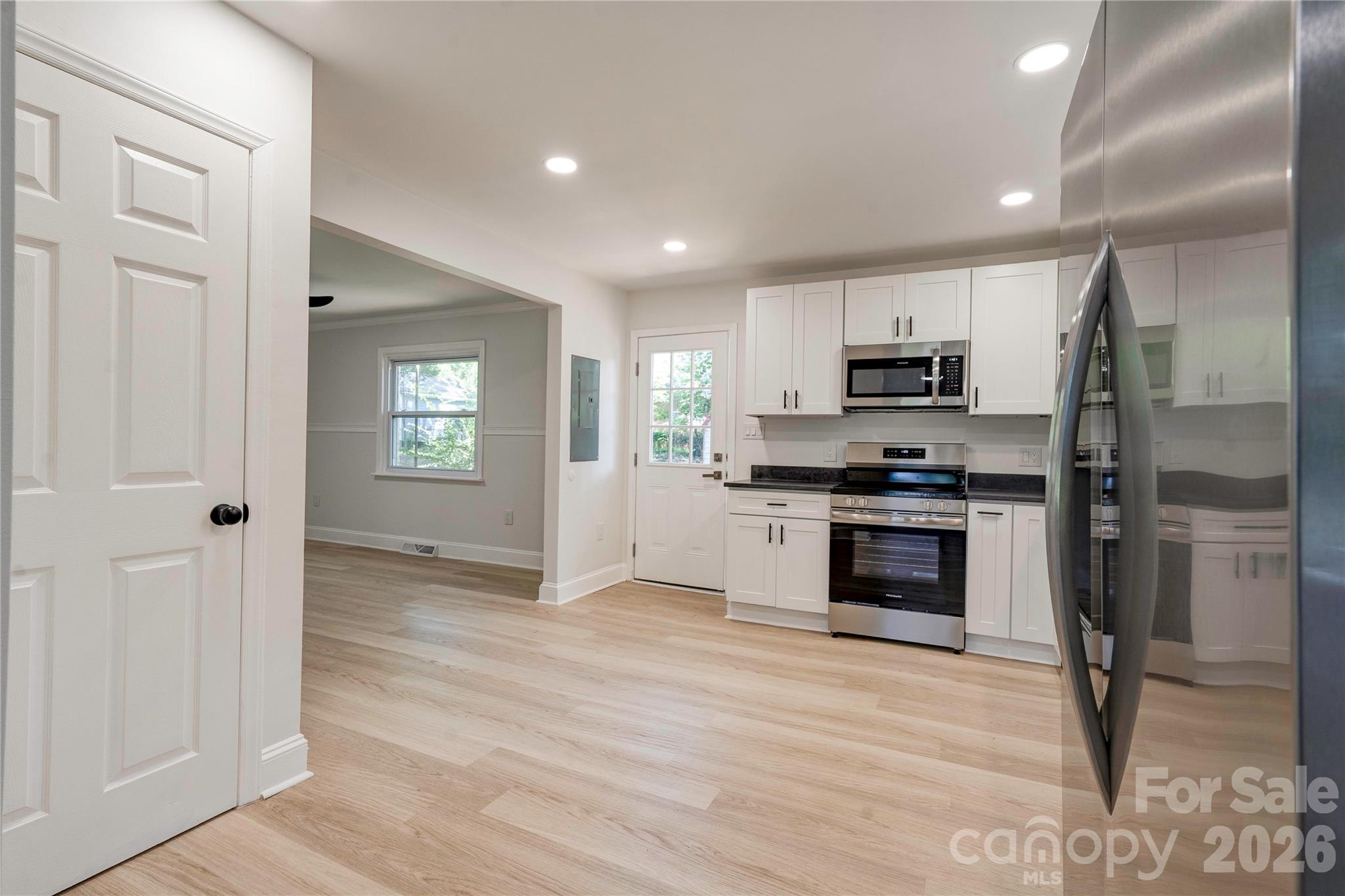 6109 Robinson Church Road — Charlotte