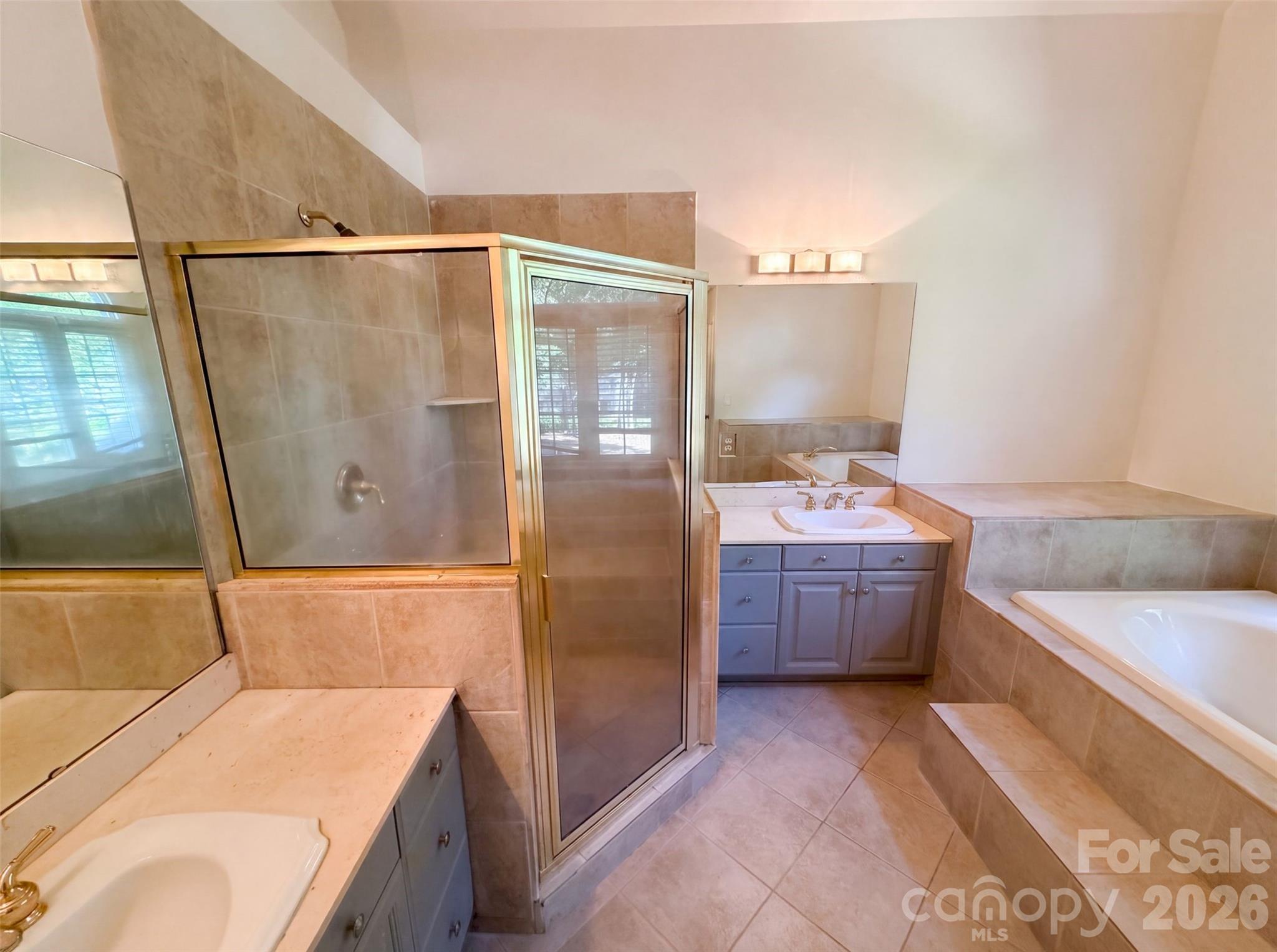 10124 Windtree Lane — Charlotte