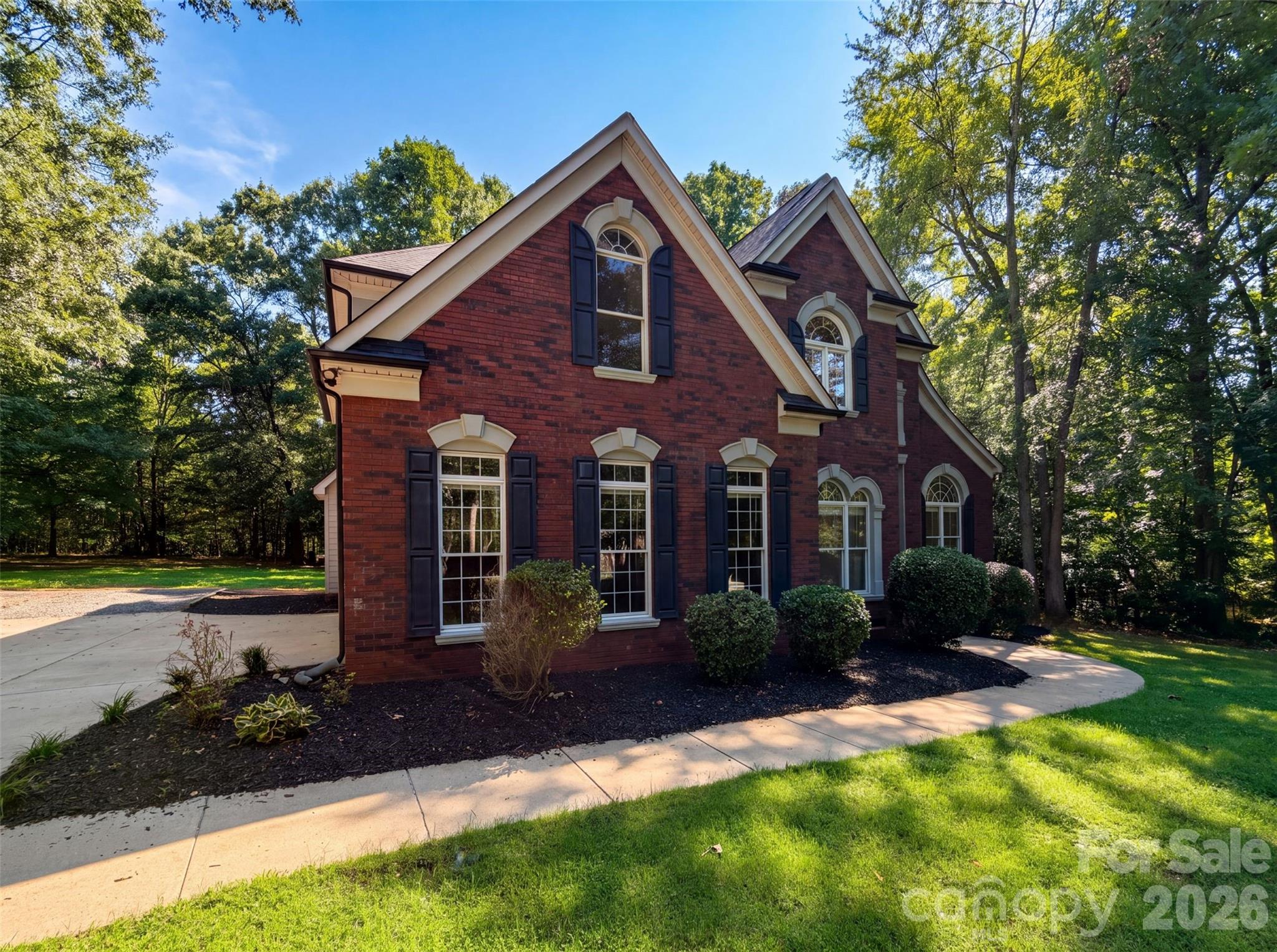 10124 Windtree Lane — Charlotte