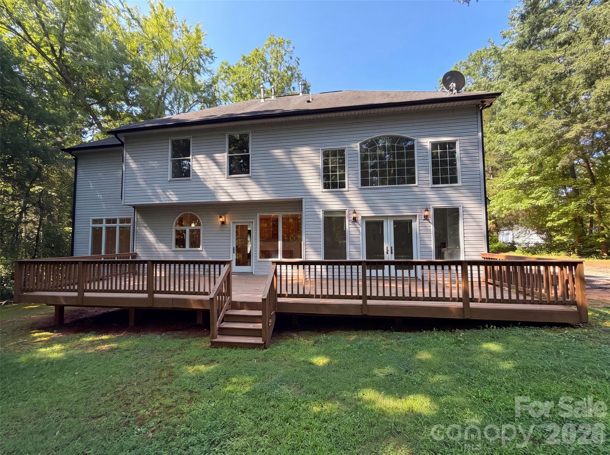10124 Windtree Lane — Charlotte