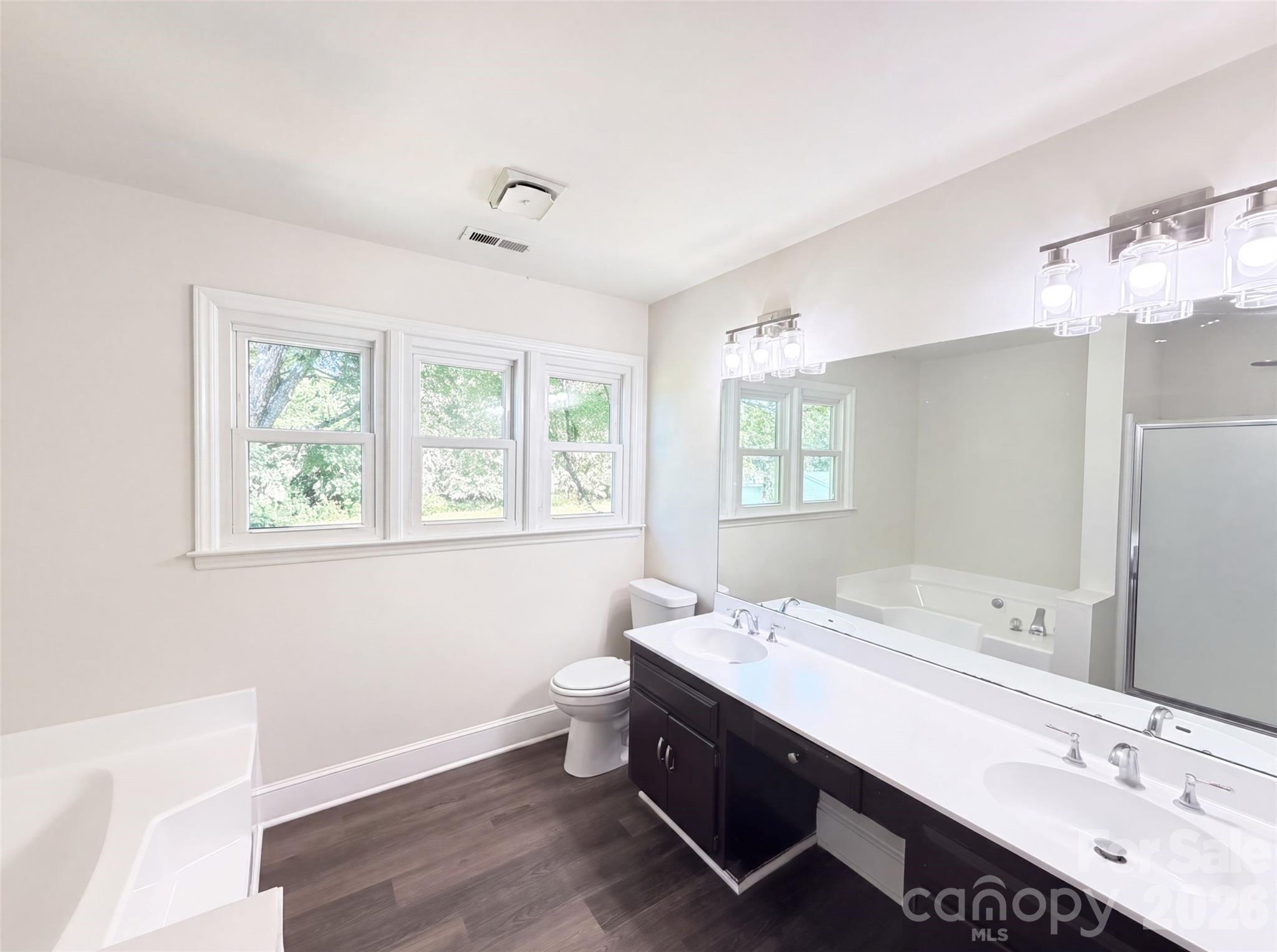 9020 Bartlett Road — Charlotte