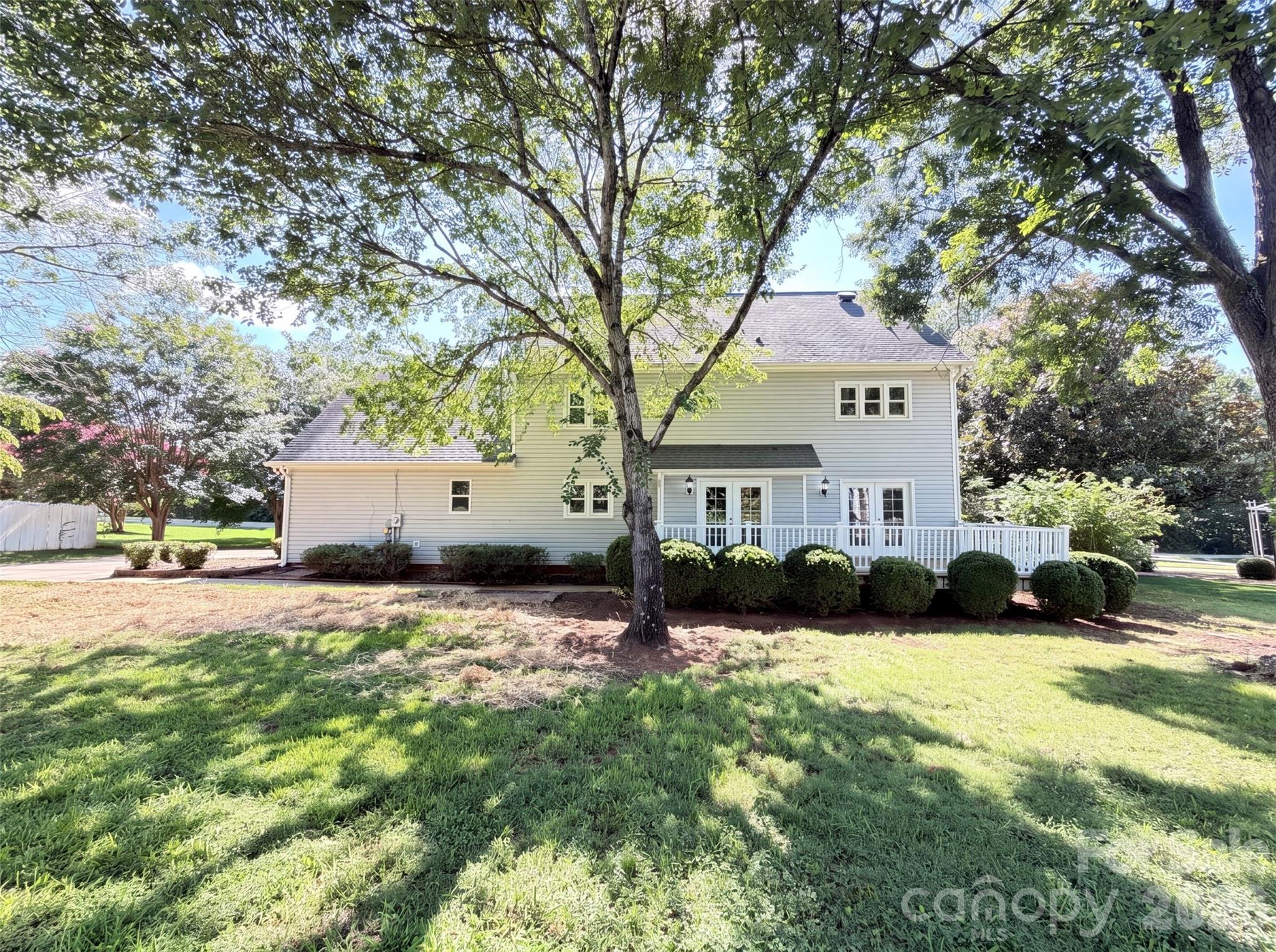 9020 Bartlett Road — Charlotte