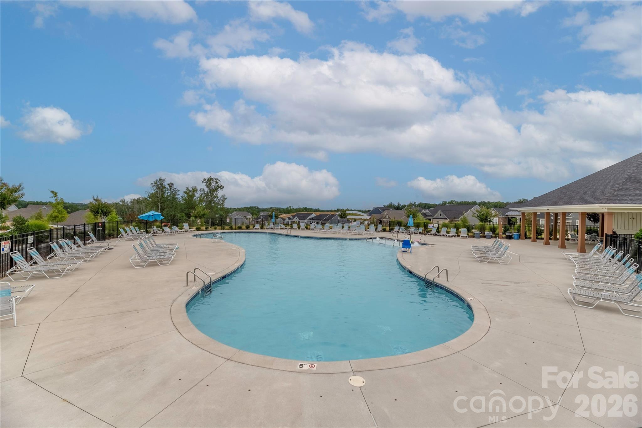 13811 Hill Street — Huntersville