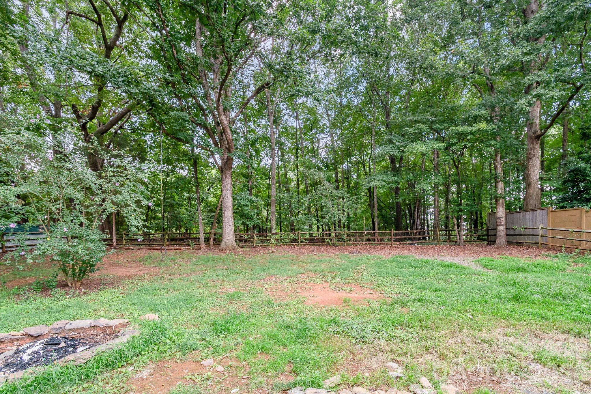 8425 Lochinvar Drive — Charlotte